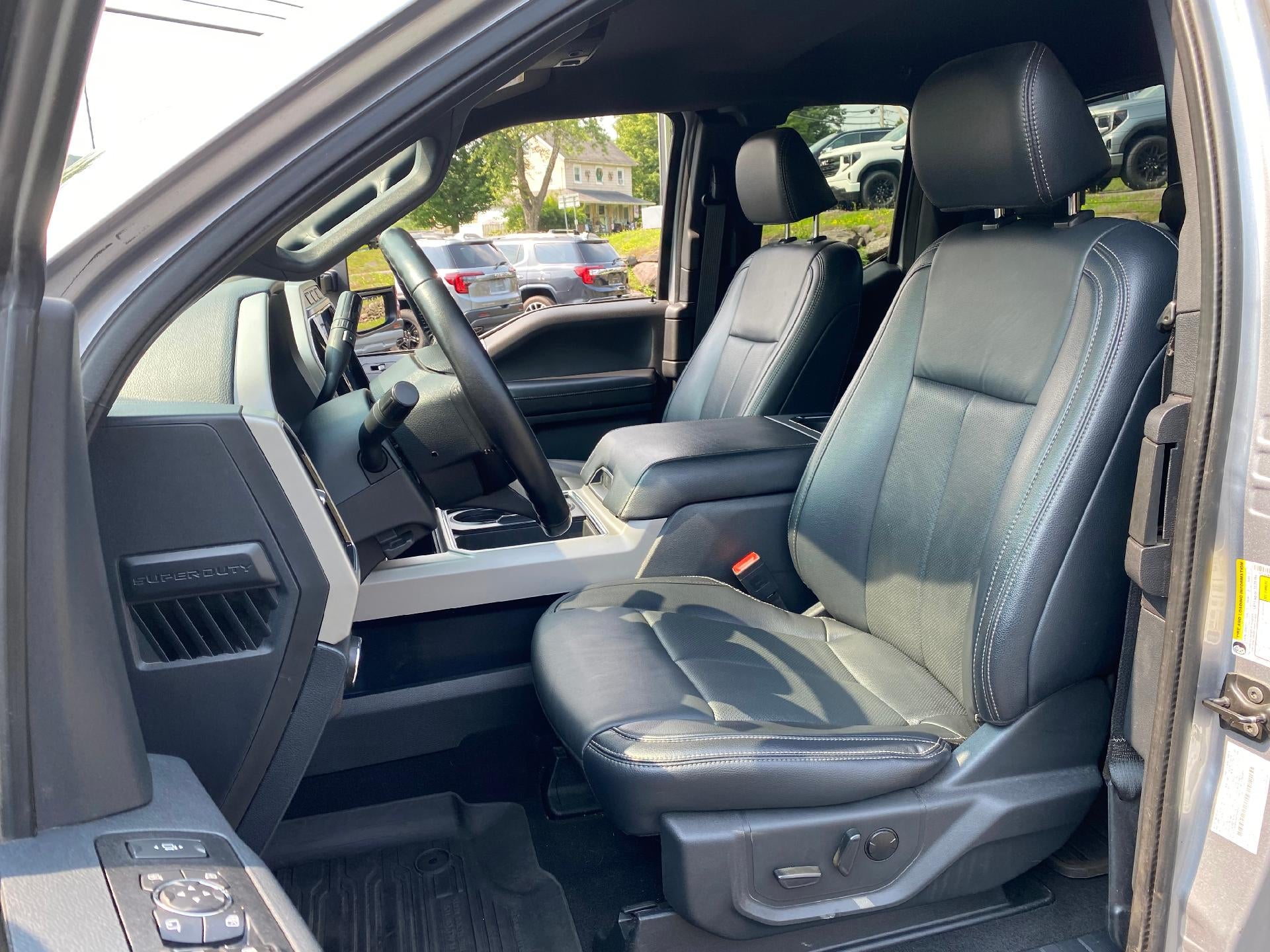 2022 Ford Super Duty F-250 SRW XL