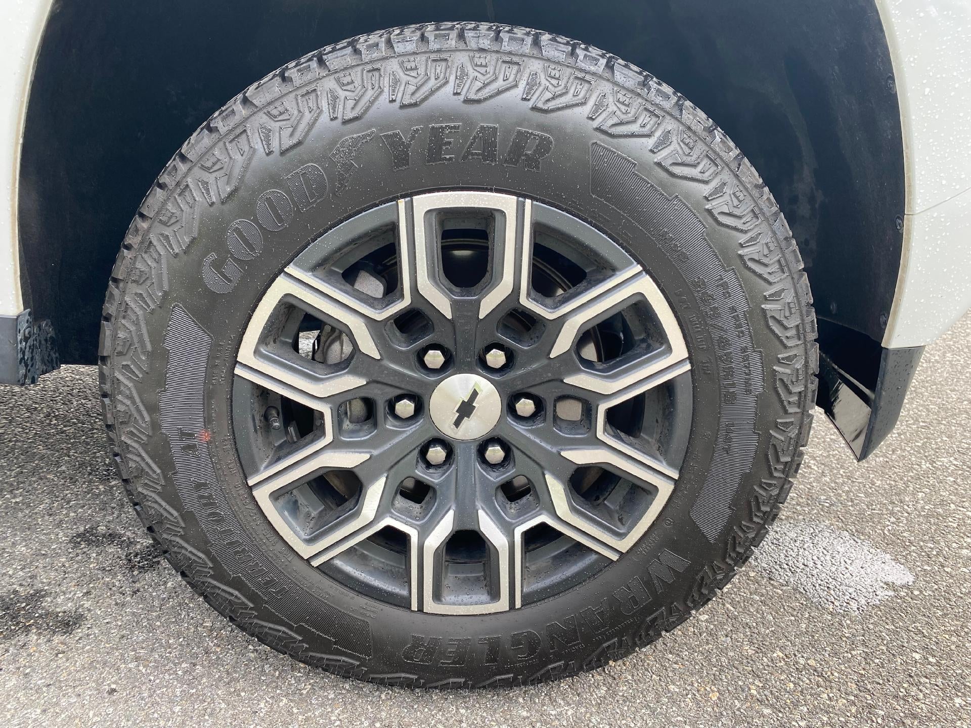 2023 Chevrolet Colorado 4WD Z71