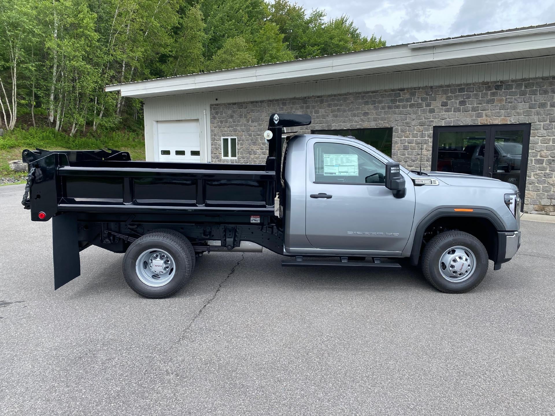 2026 GMC Sierra 3500 HD Chassis Cab Pro