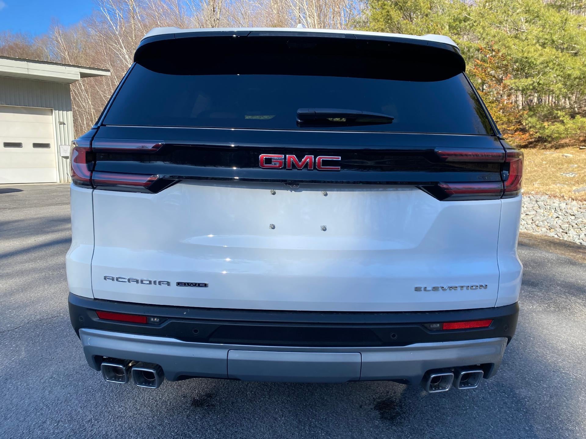 2026 GMC Acadia Elevation