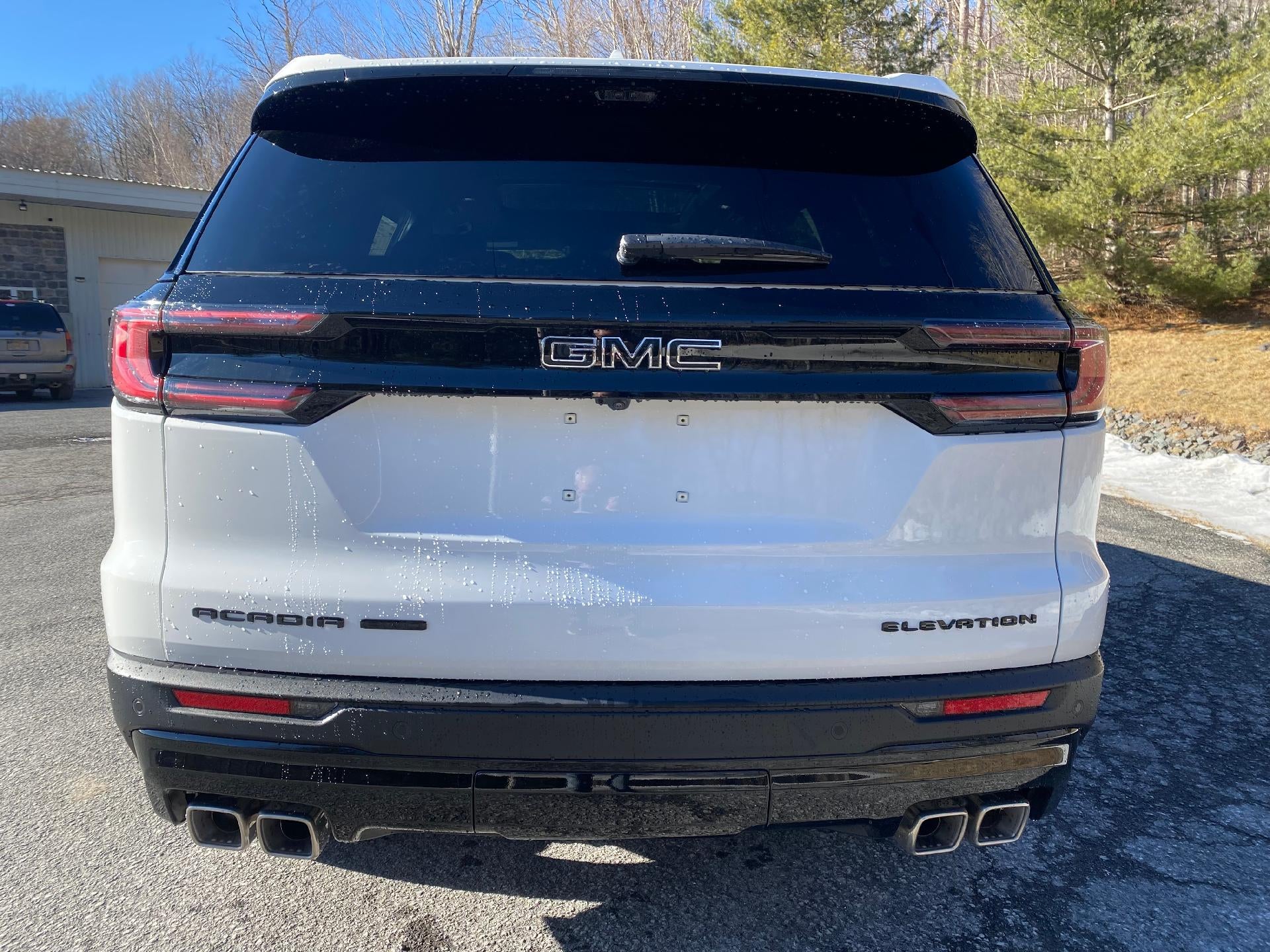 2026 GMC Acadia Elevation