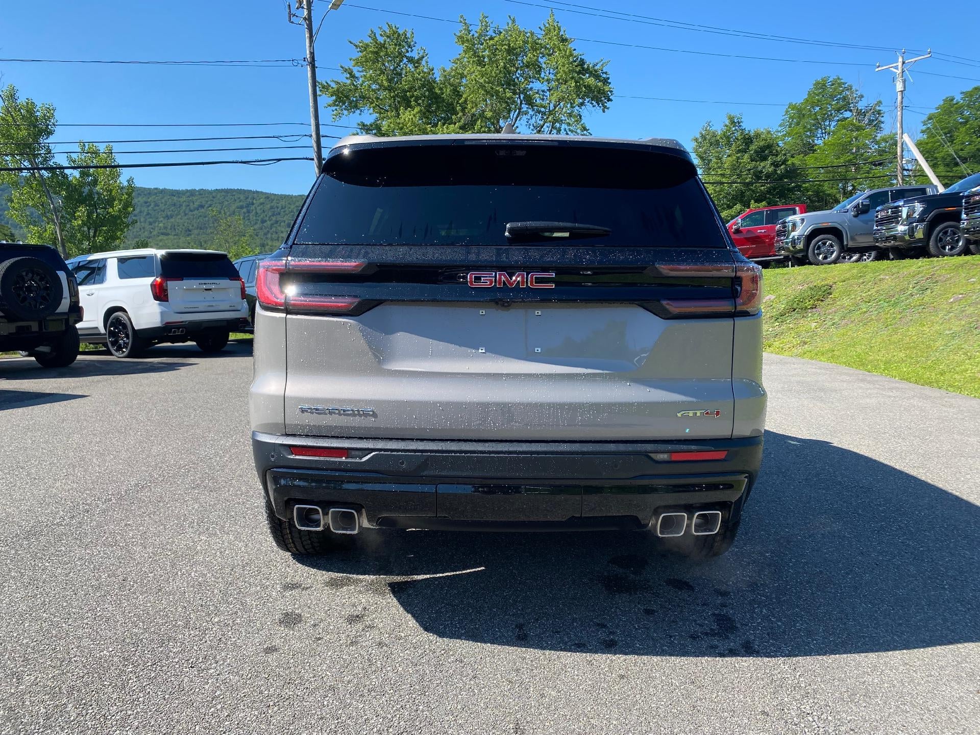 2026 GMC Acadia AT4