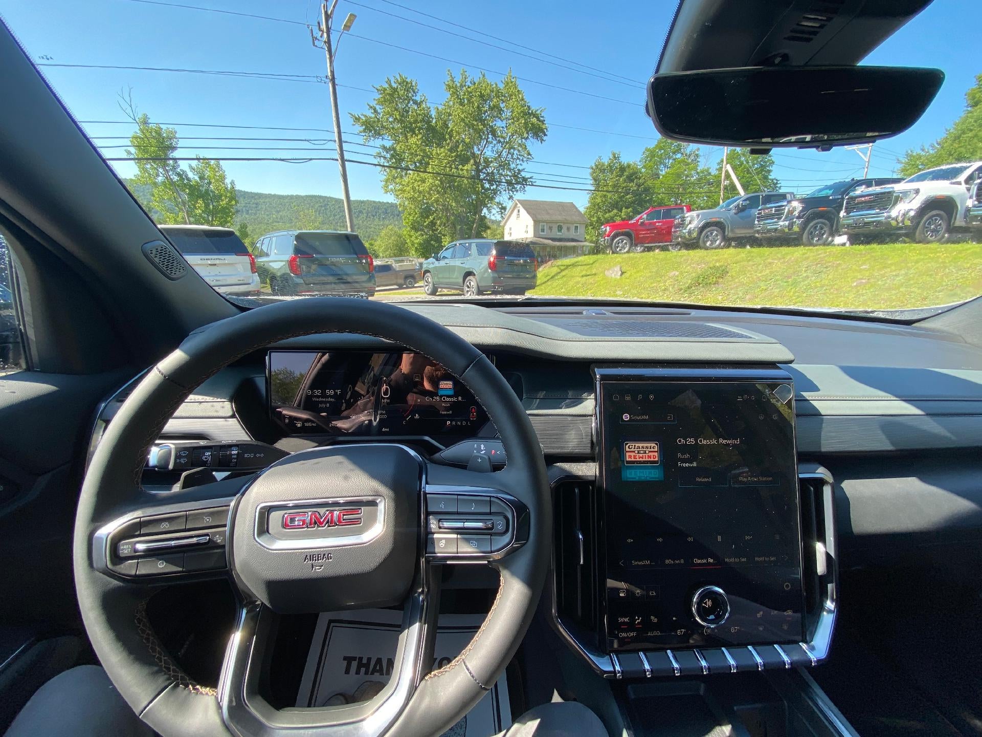 2026 GMC Acadia AT4