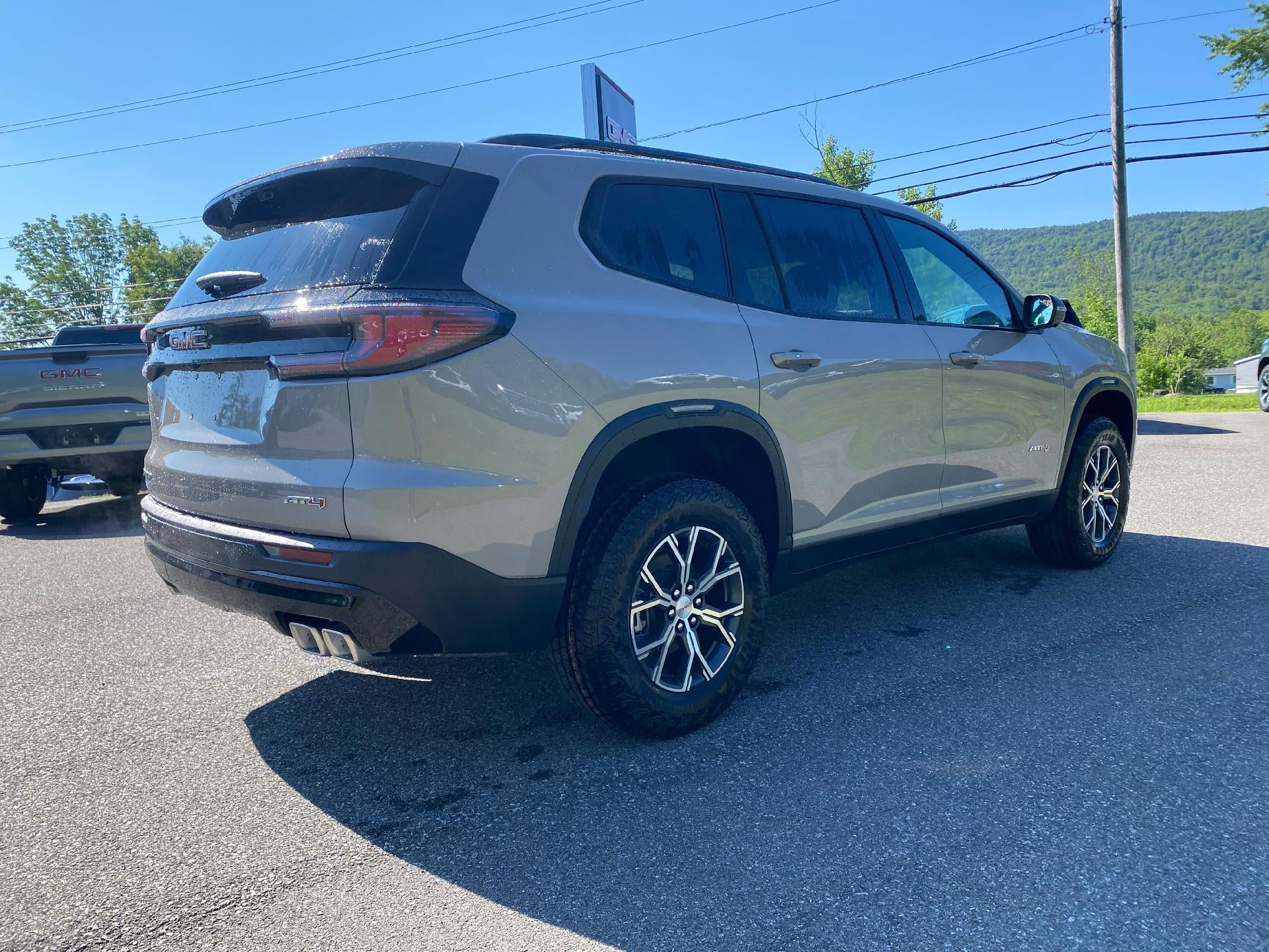 2026 GMC Acadia AT4