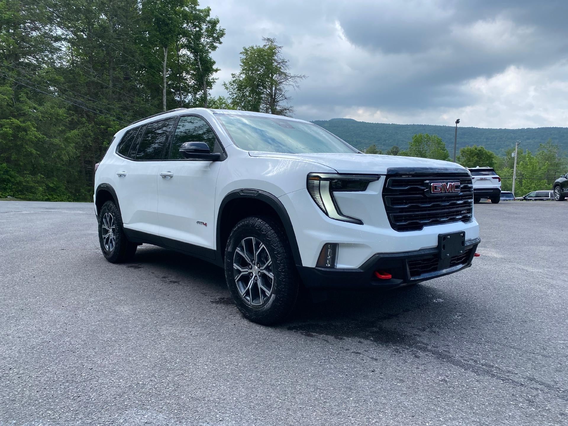 2026 GMC Acadia AT4