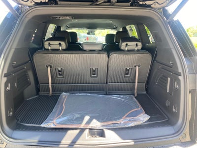 2025 GMC Acadia AT4