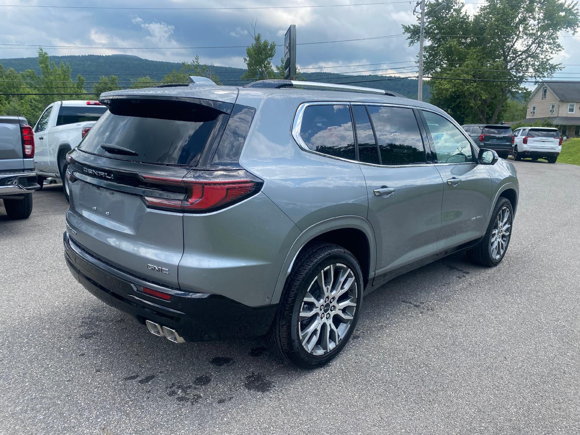 2026 GMC Acadia Denali Ultimate