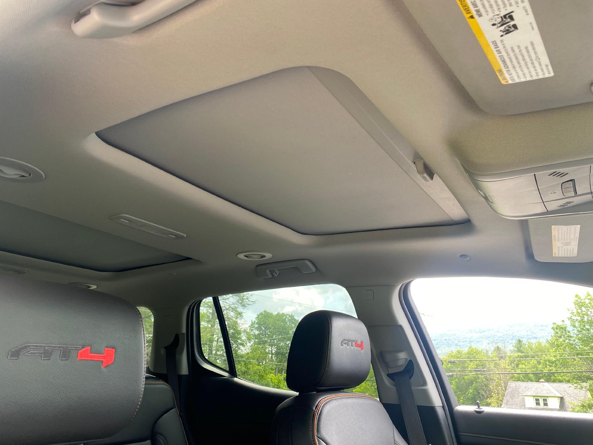 2023 GMC Acadia AT4
