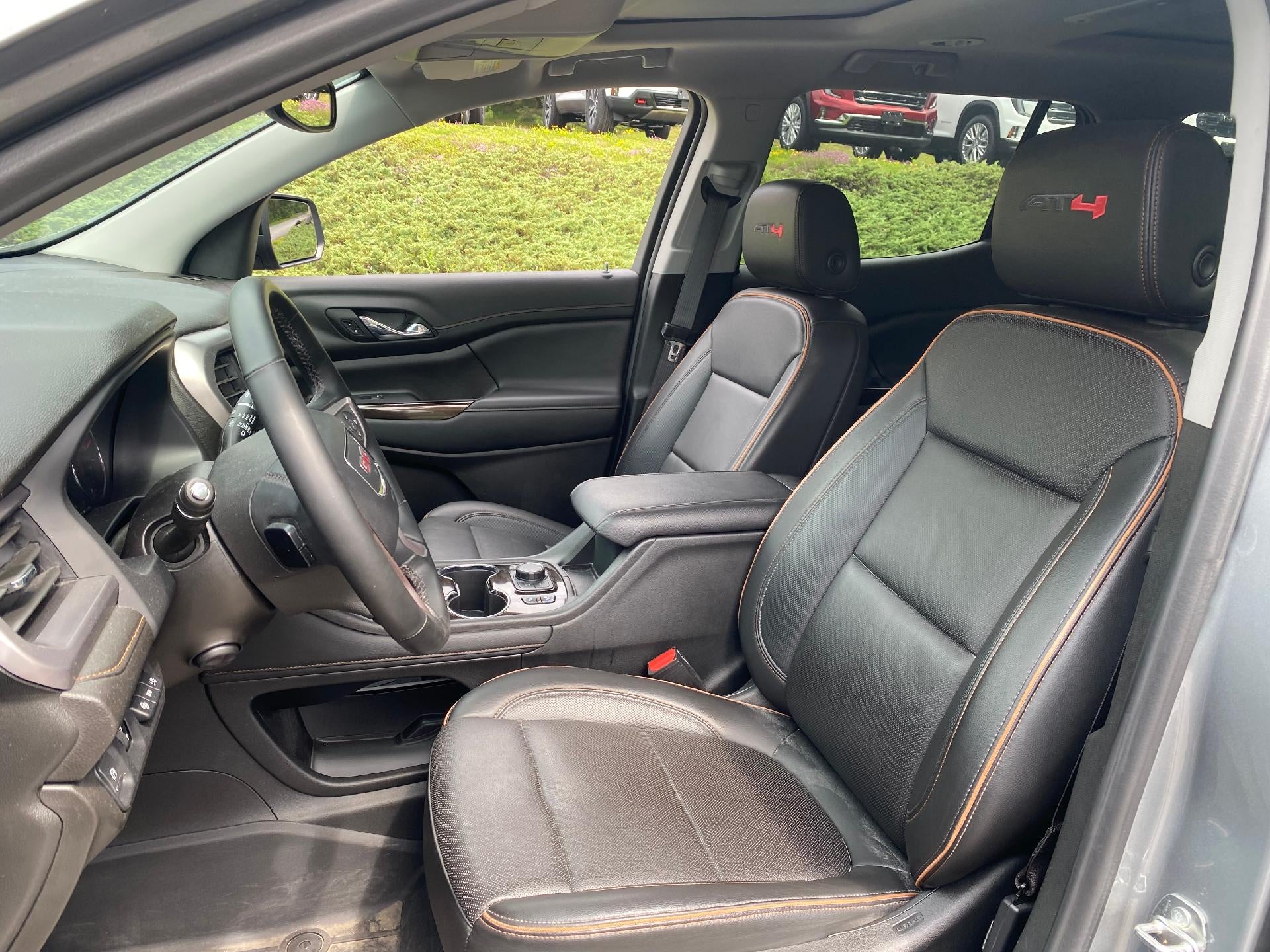 2023 GMC Acadia AT4