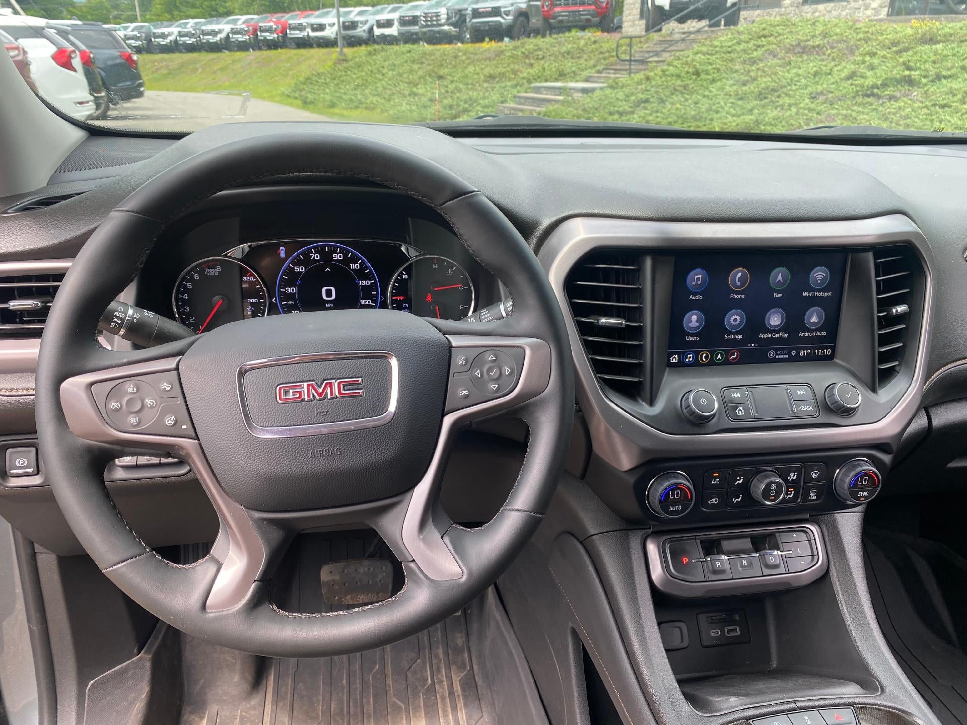 2023 GMC Acadia AT4