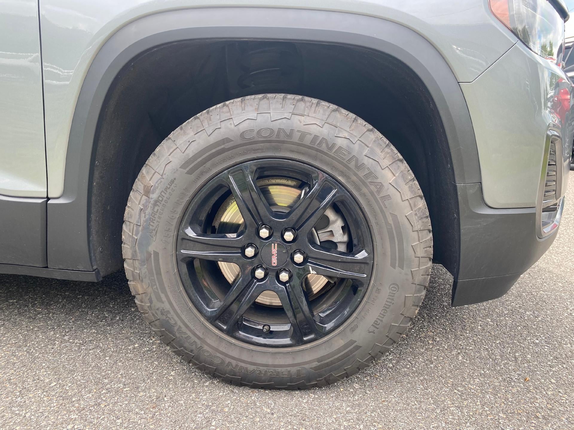 2023 GMC Acadia AT4