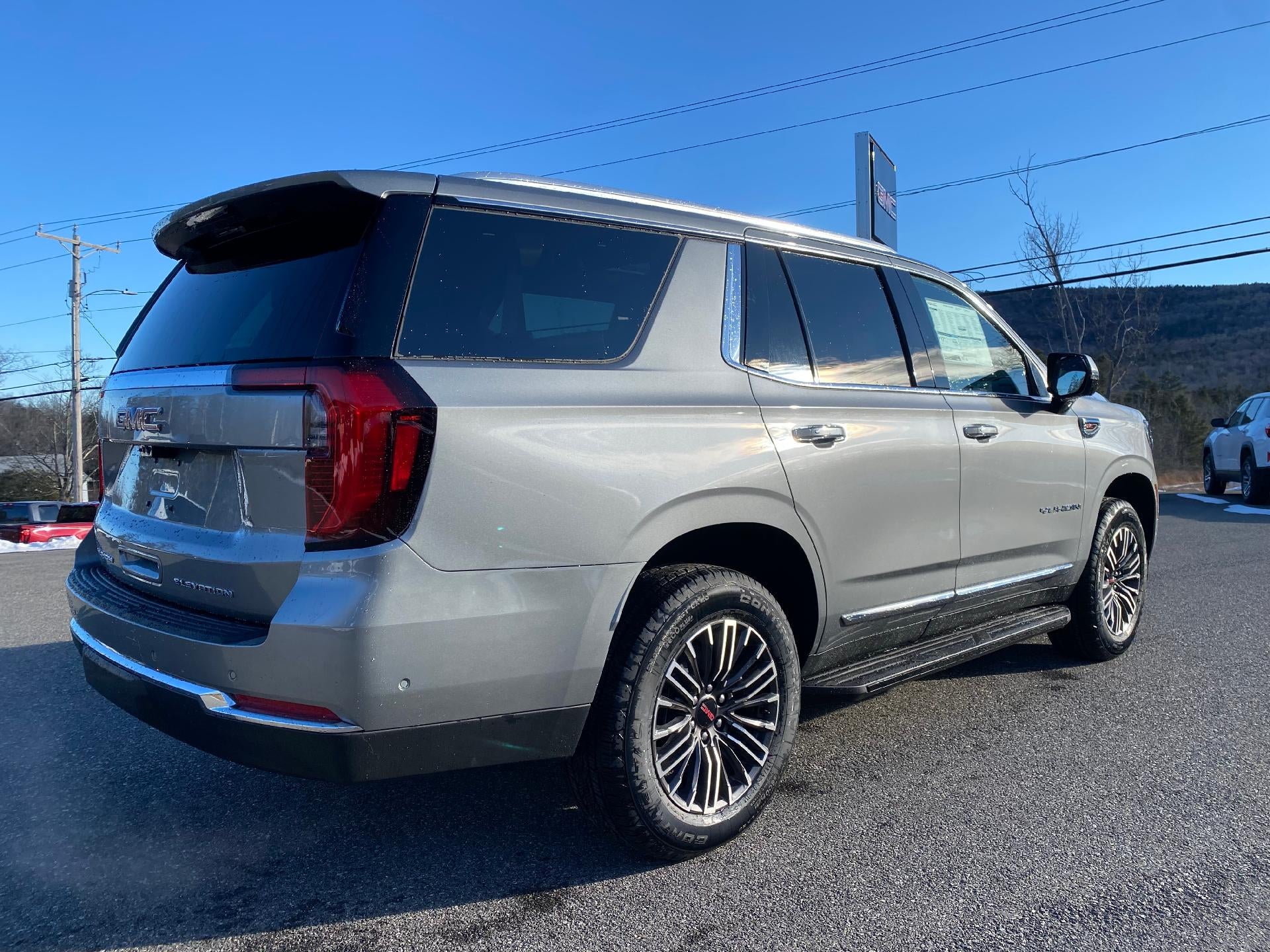 2026 GMC Yukon Elevation