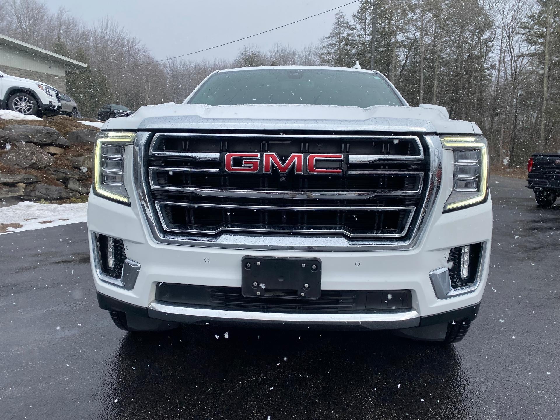 2022 GMC Yukon SLT