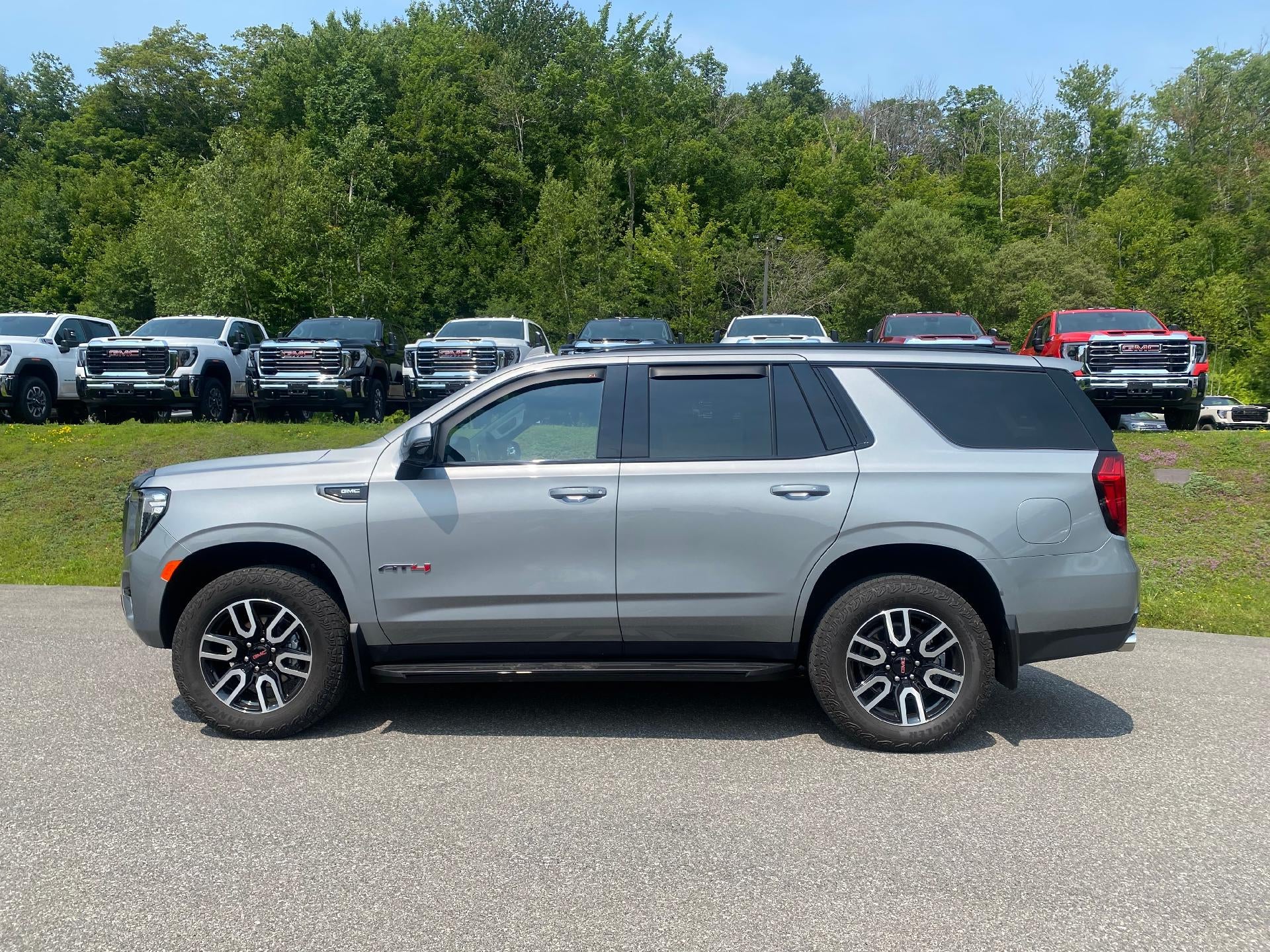 2024 GMC Yukon AT4