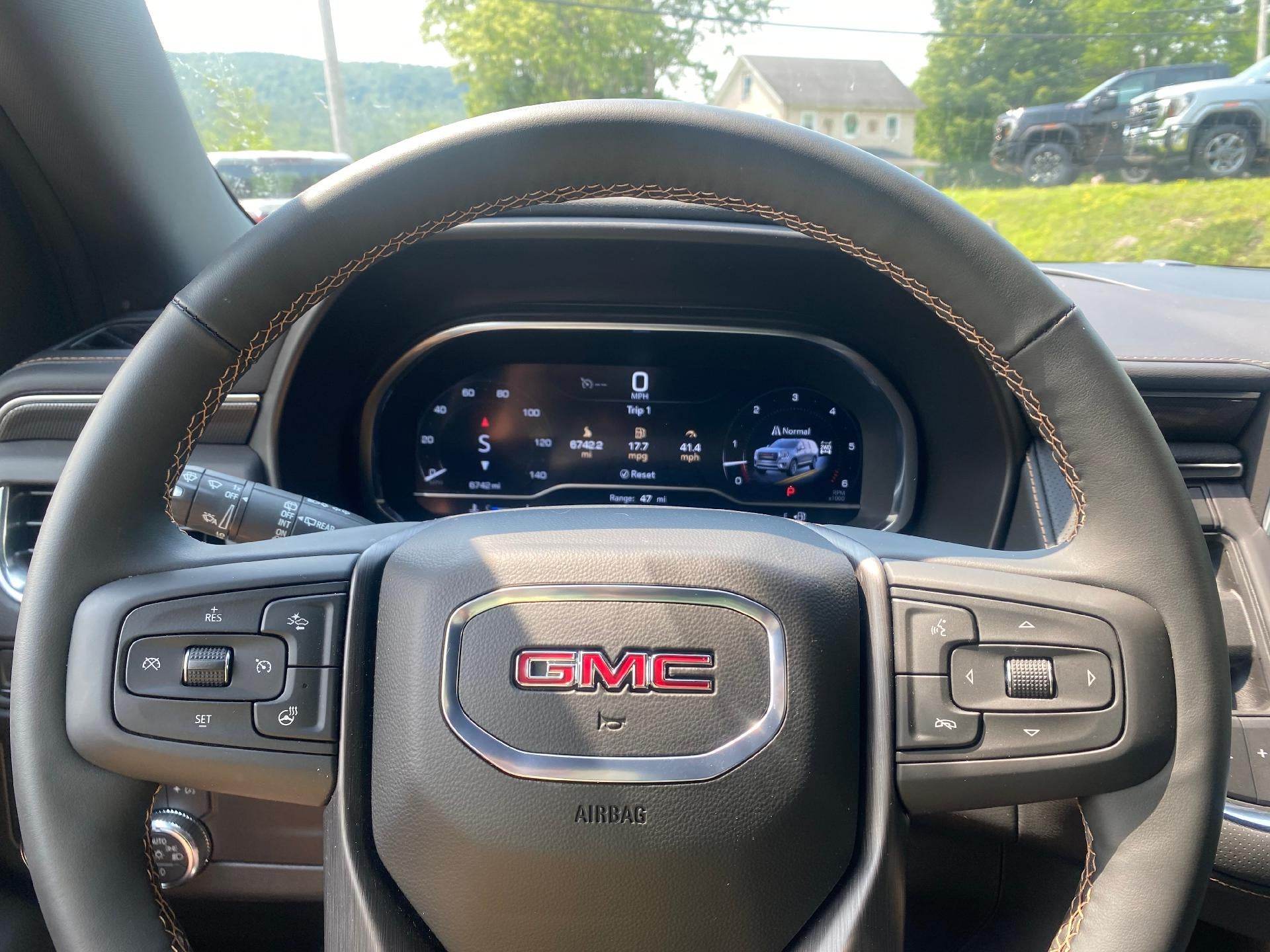 2024 GMC Yukon AT4