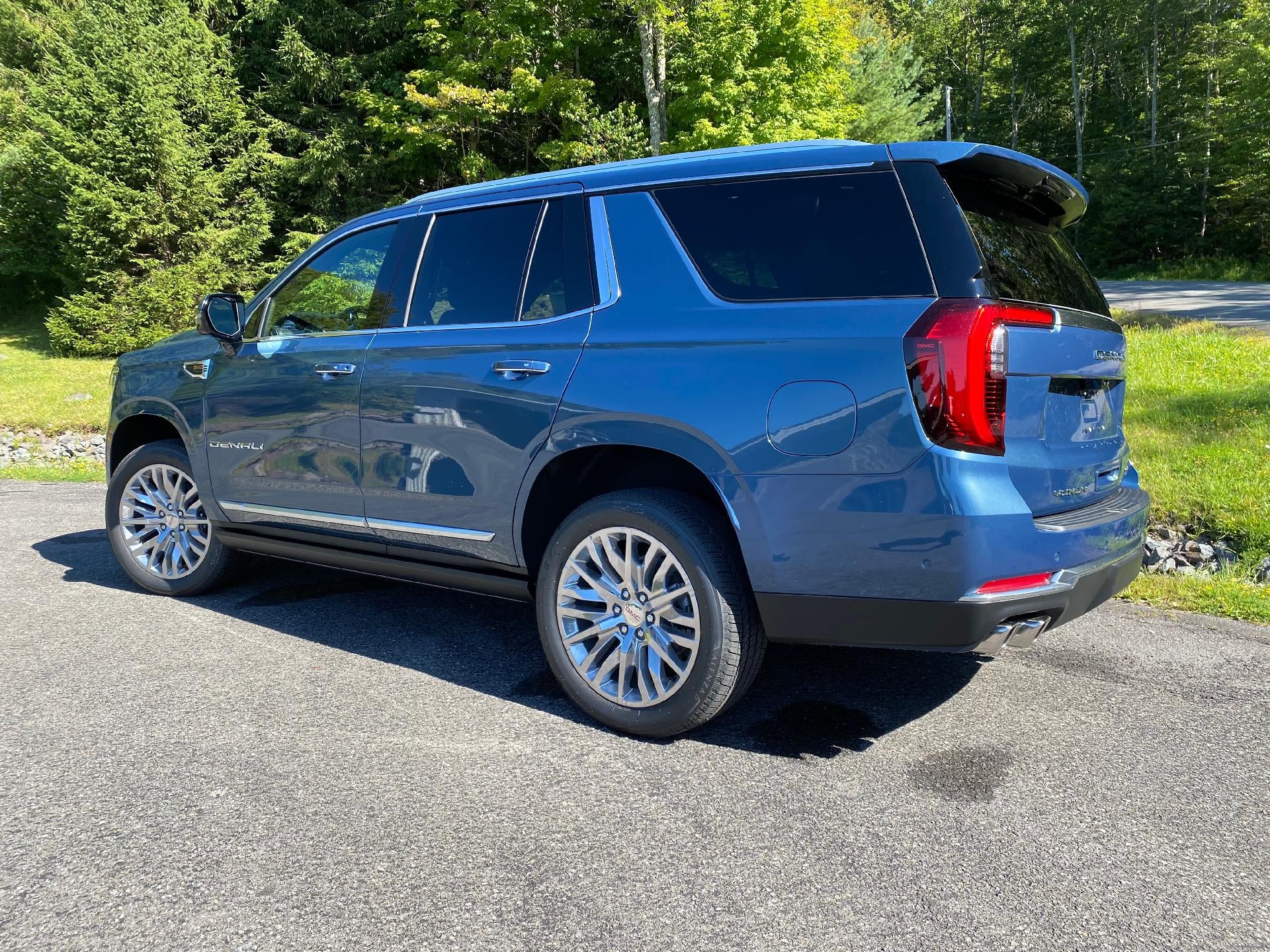 2025 GMC Yukon Denali