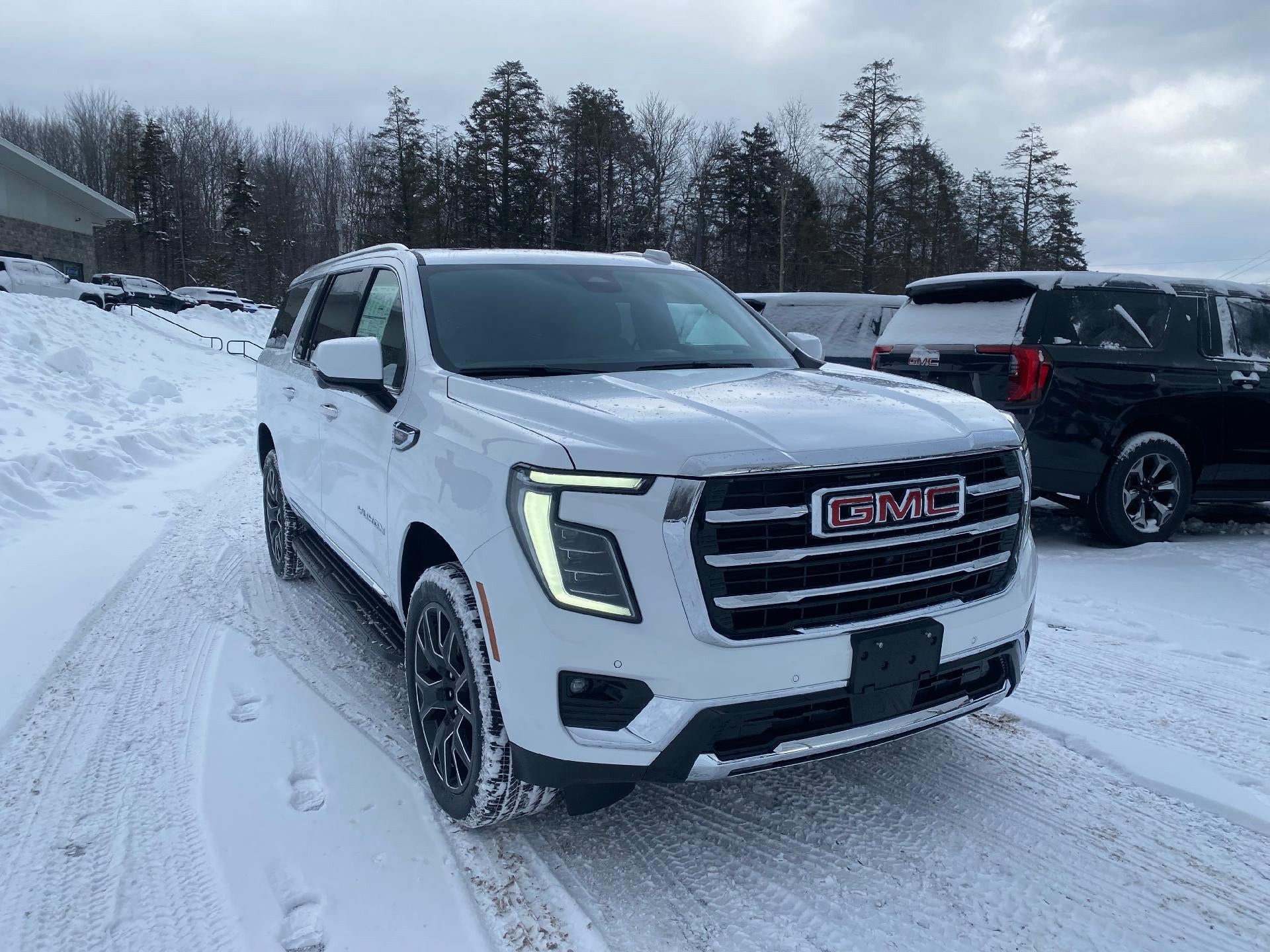 2026 GMC Yukon XL Elevation