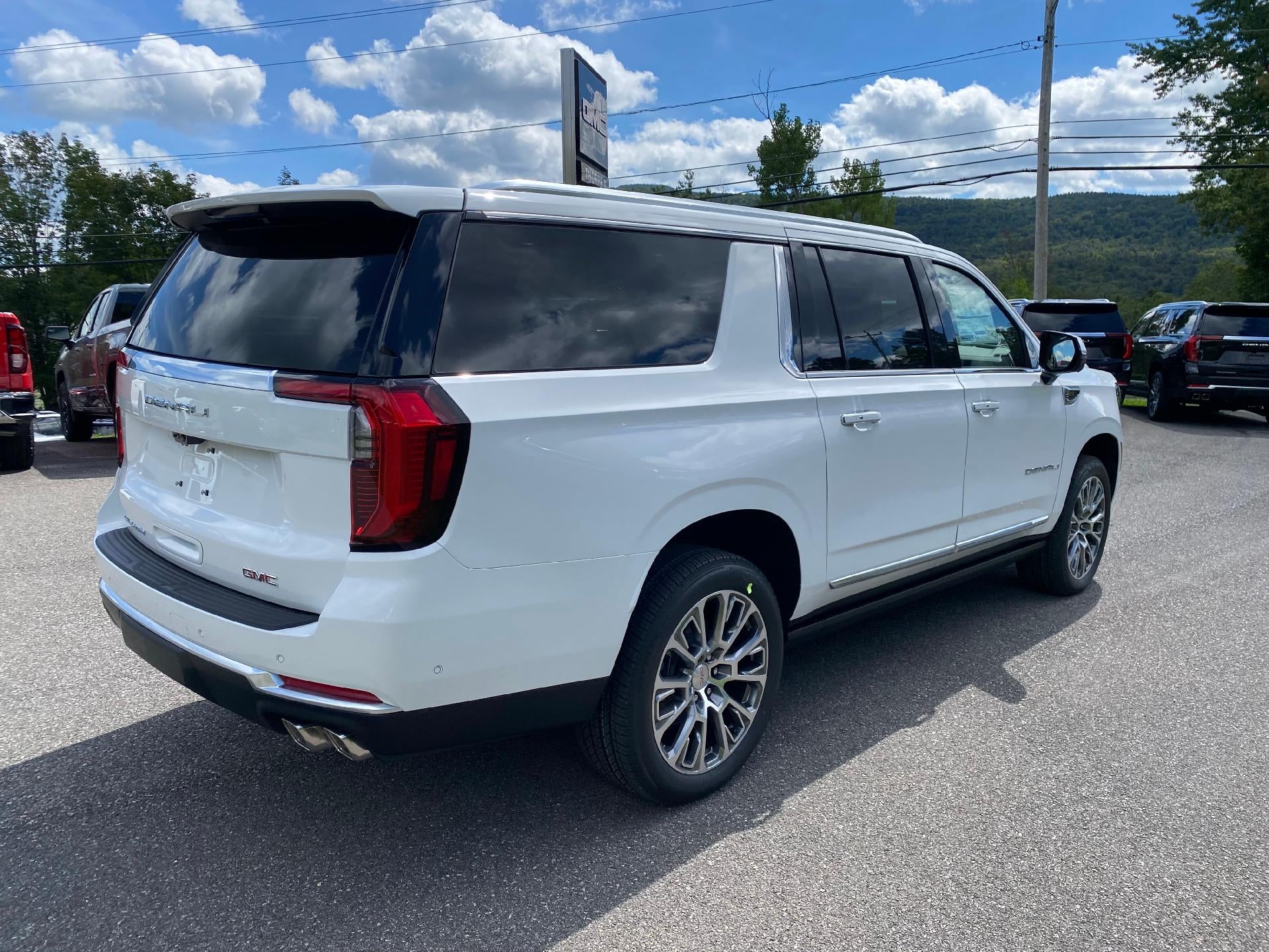 2026 GMC Yukon XL Denali
