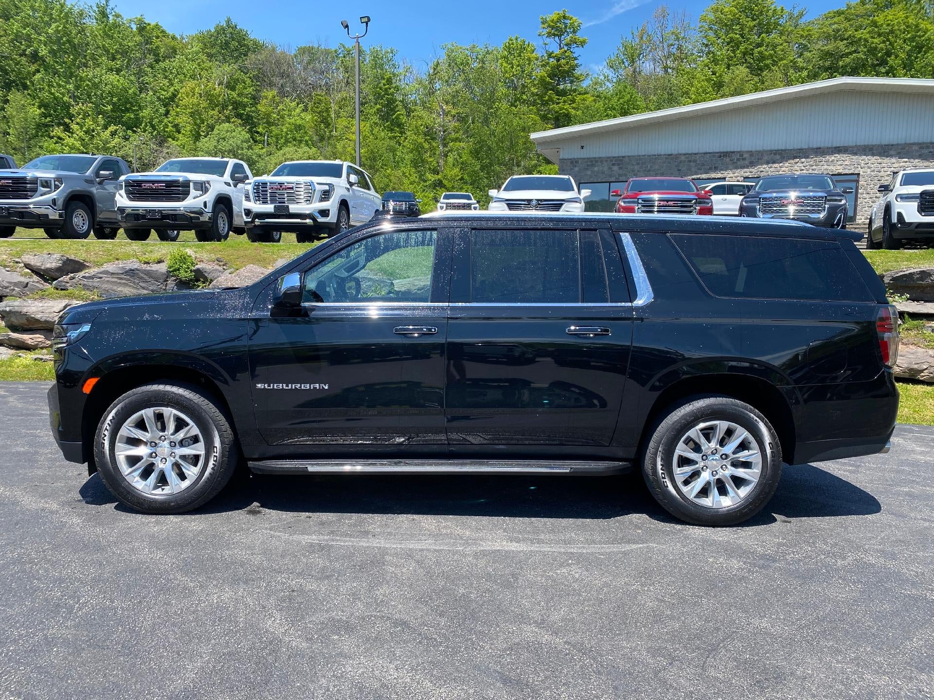 2024 Chevrolet Suburban Premier