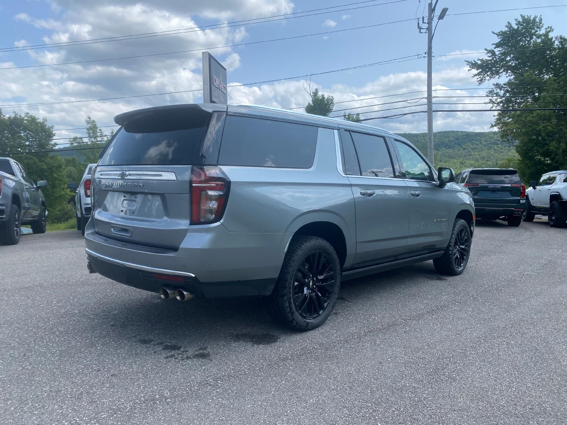 2024 Chevrolet Suburban High Country