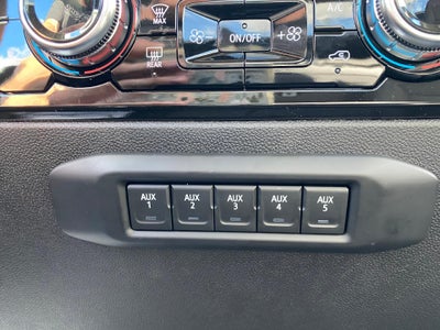 2026 GMC Sierra 3500 HD SLE