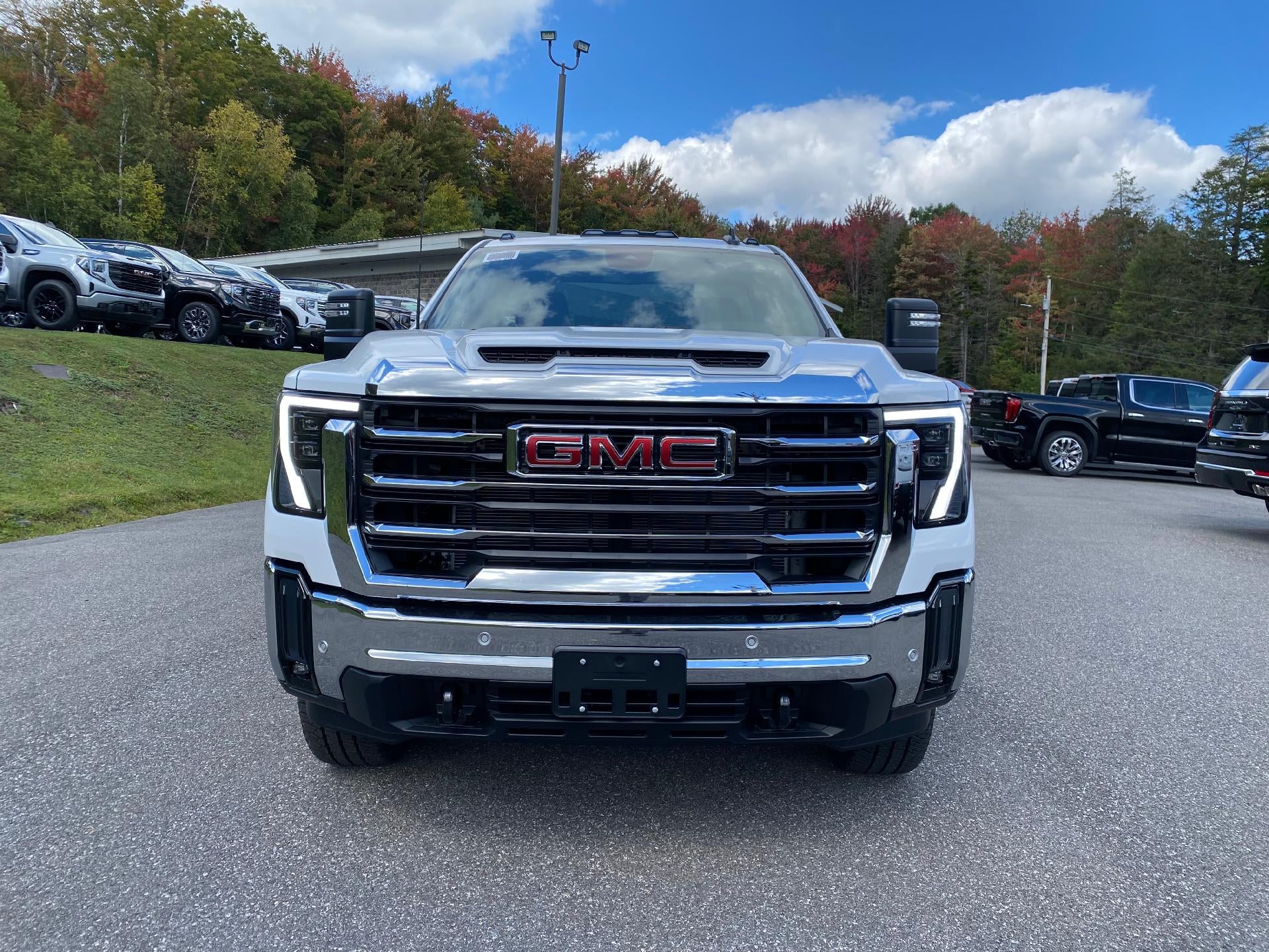 2026 GMC Sierra 3500 HD SLE