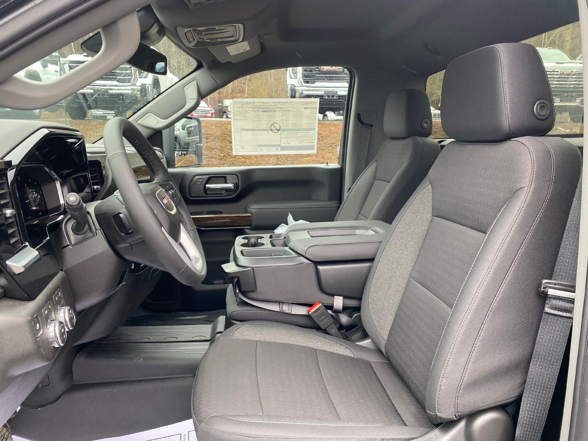 2026 GMC Sierra 3500 HD SLE