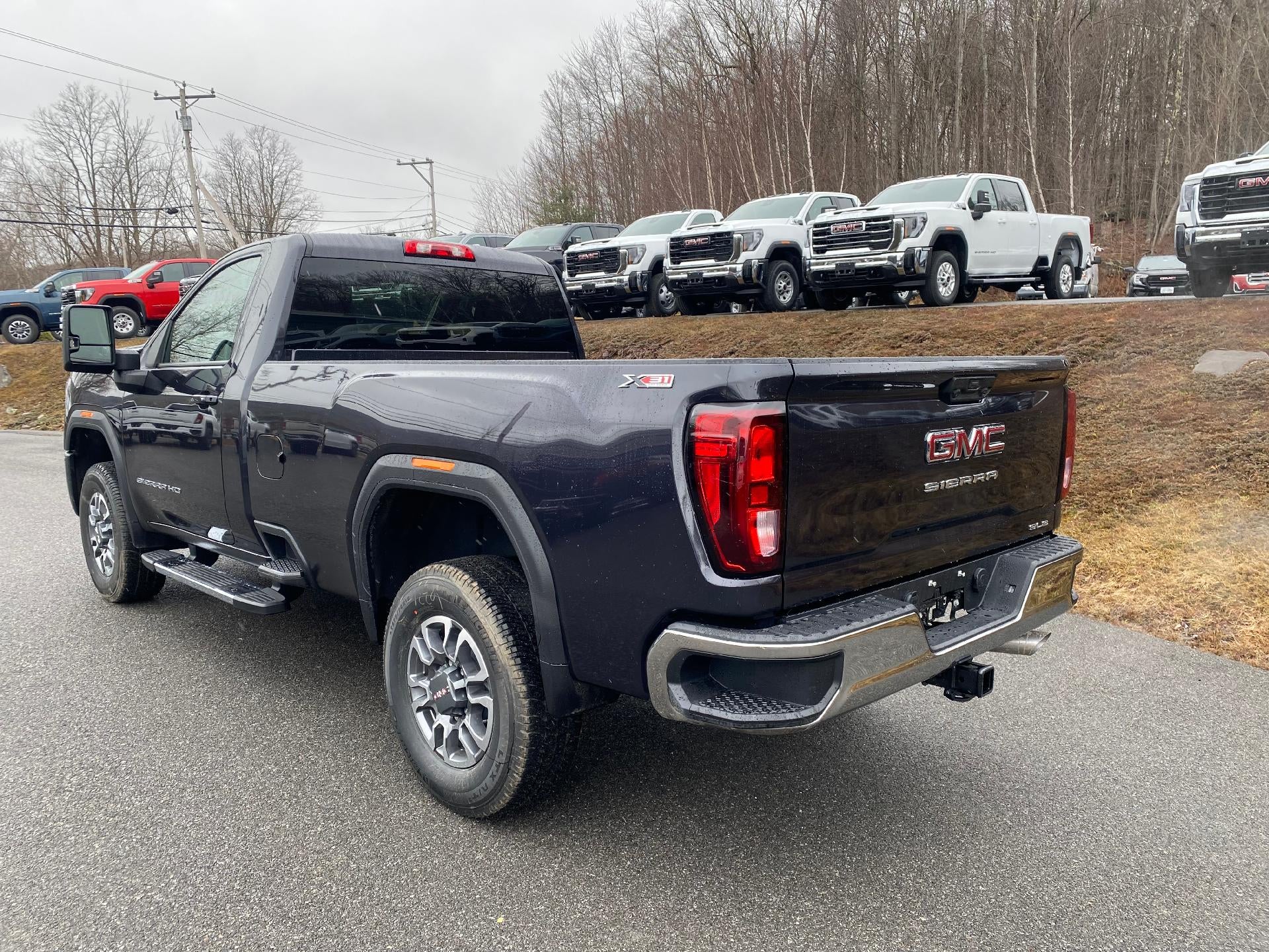2026 GMC Sierra 3500 HD SLE
