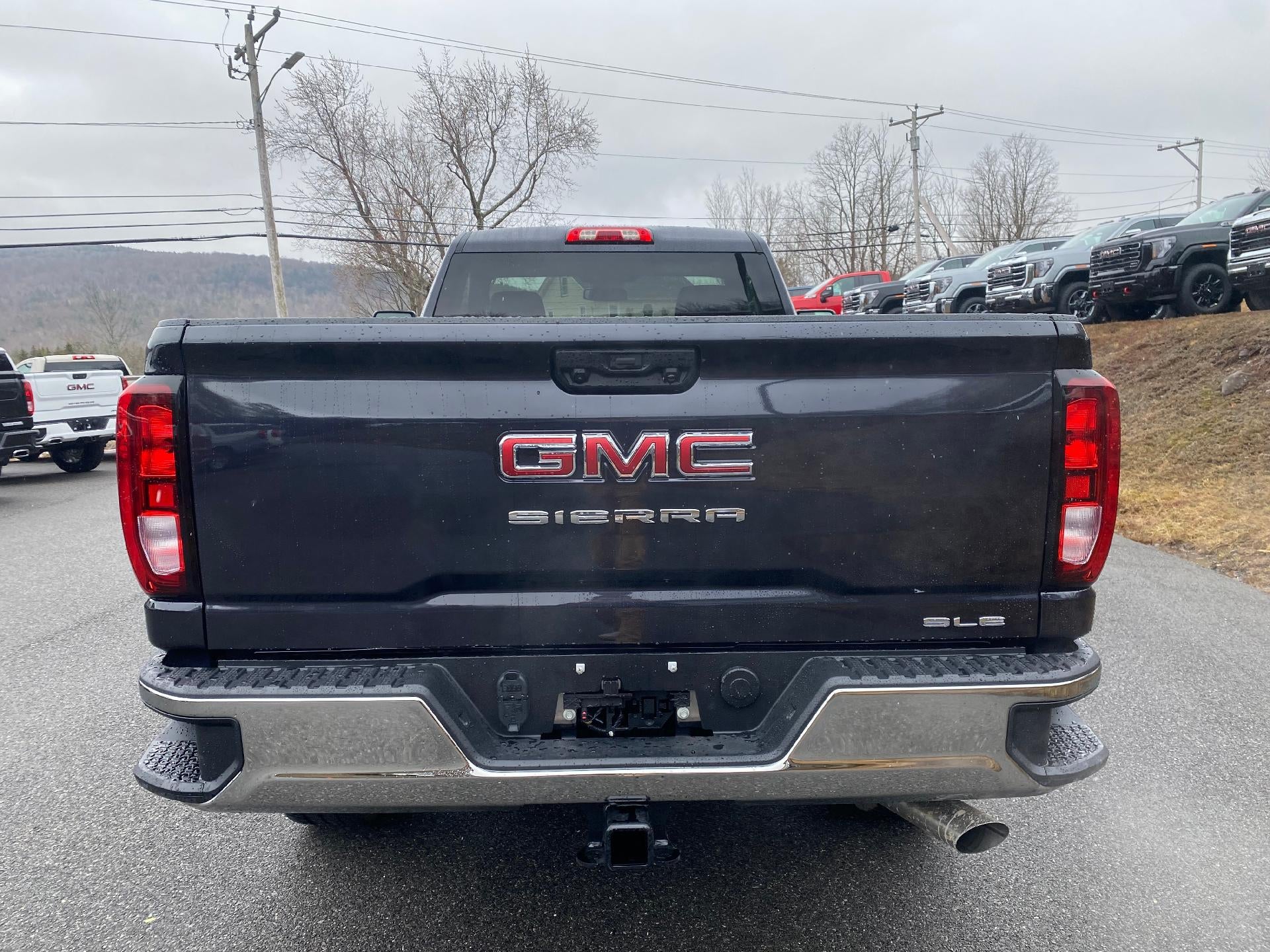 2026 GMC Sierra 3500 HD SLE