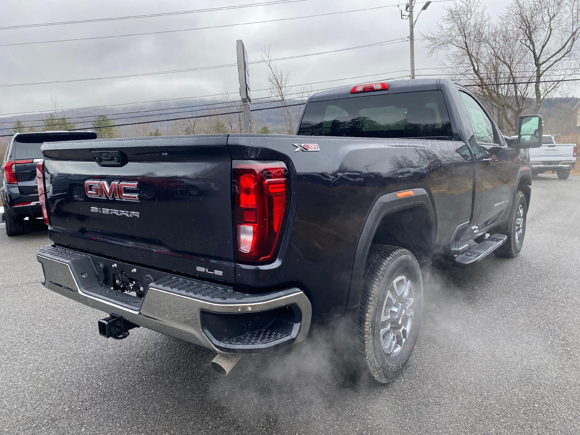 2026 GMC Sierra 3500 HD SLE