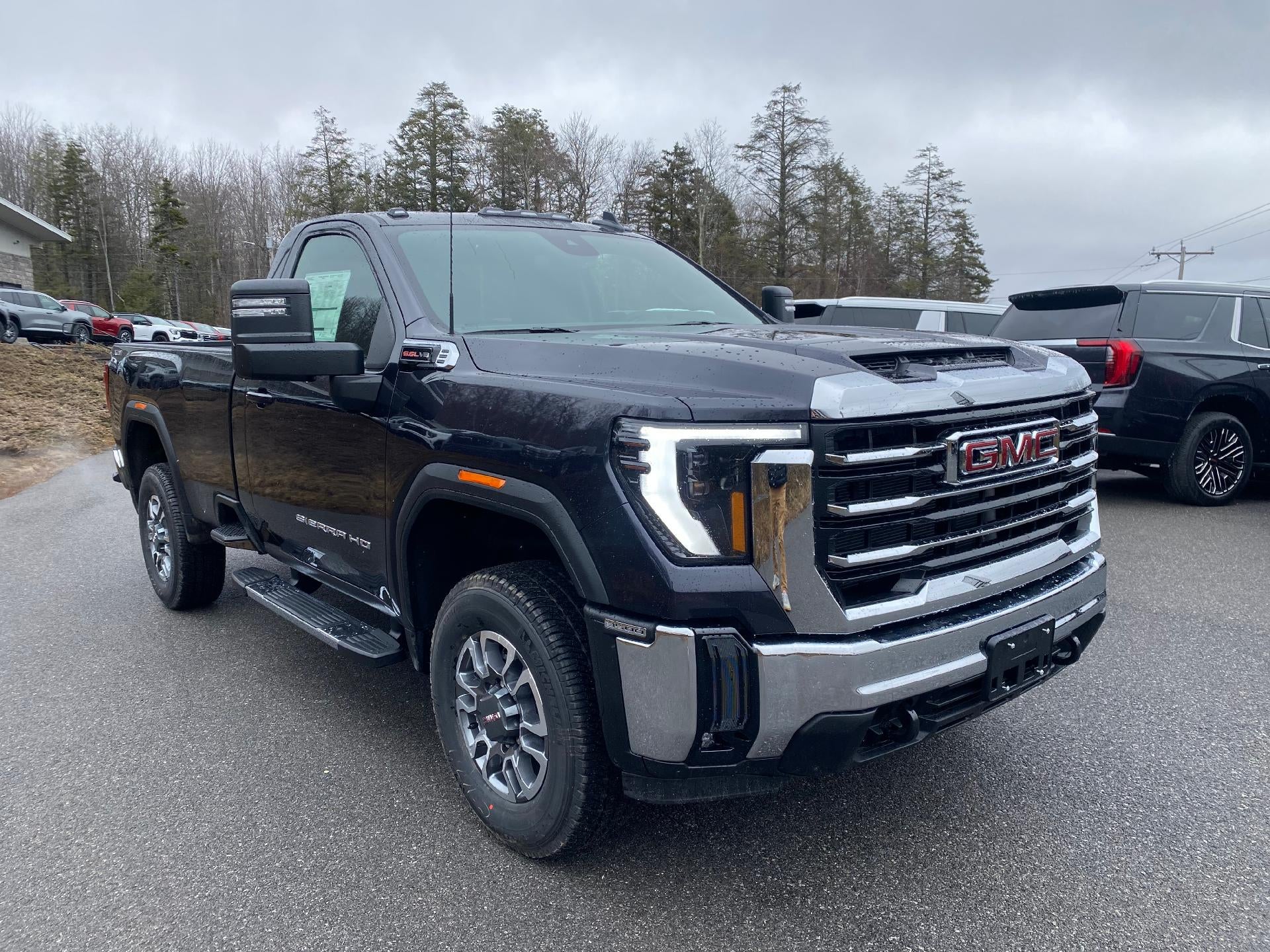 2026 GMC Sierra 3500 HD SLE
