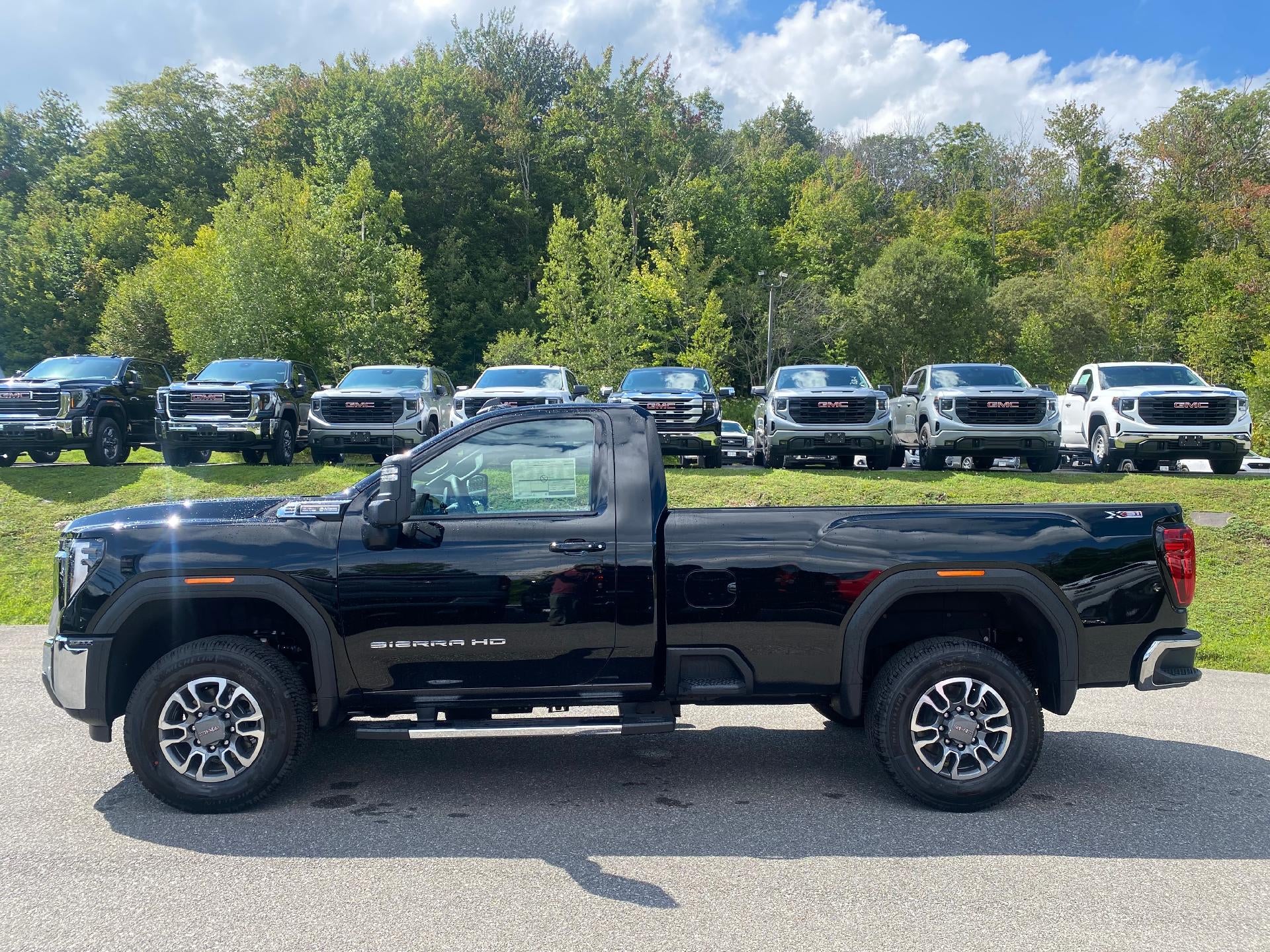 2026 GMC Sierra 3500 HD SLE