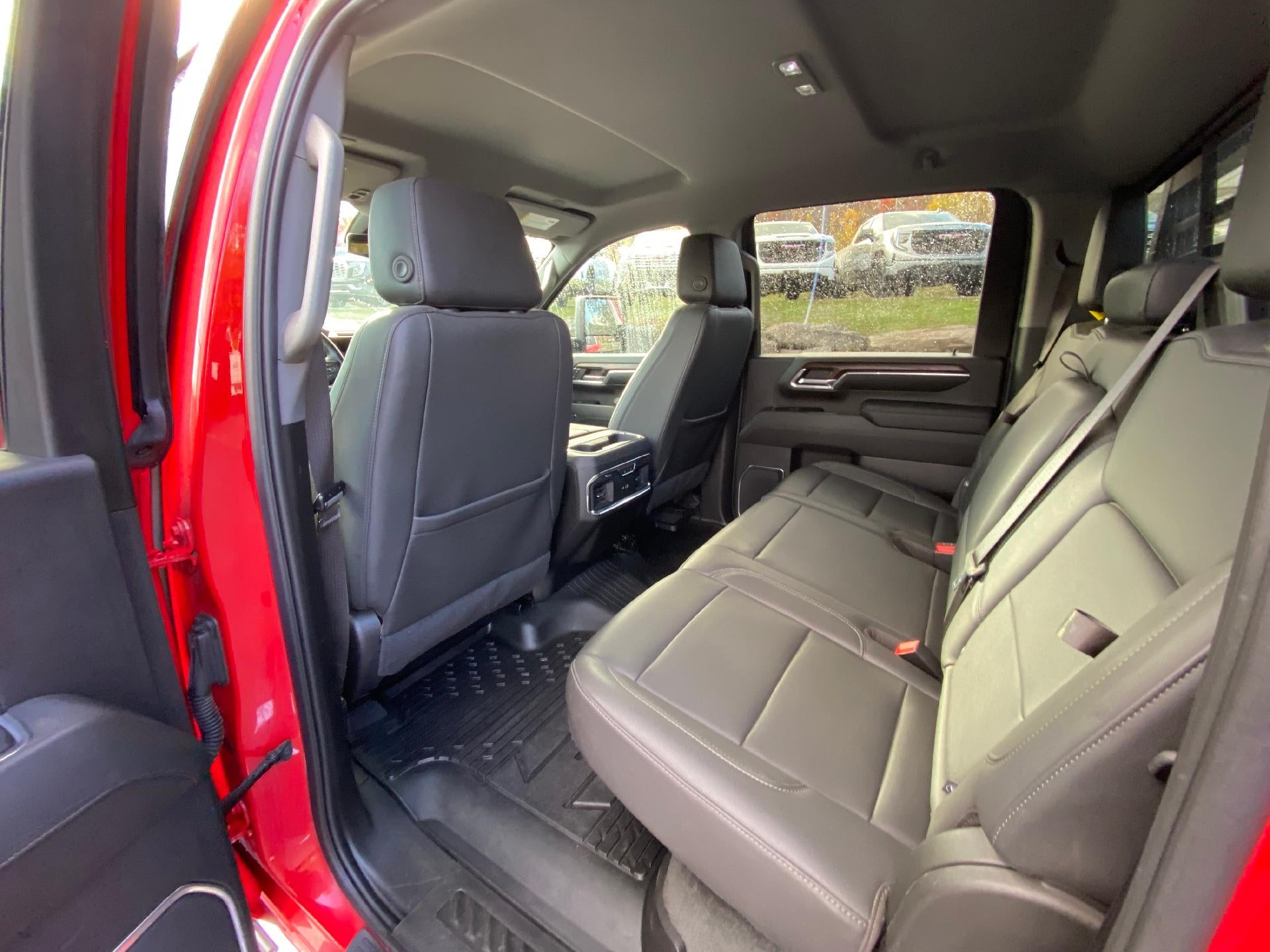 2024 GMC Sierra 2500 HD SLT
