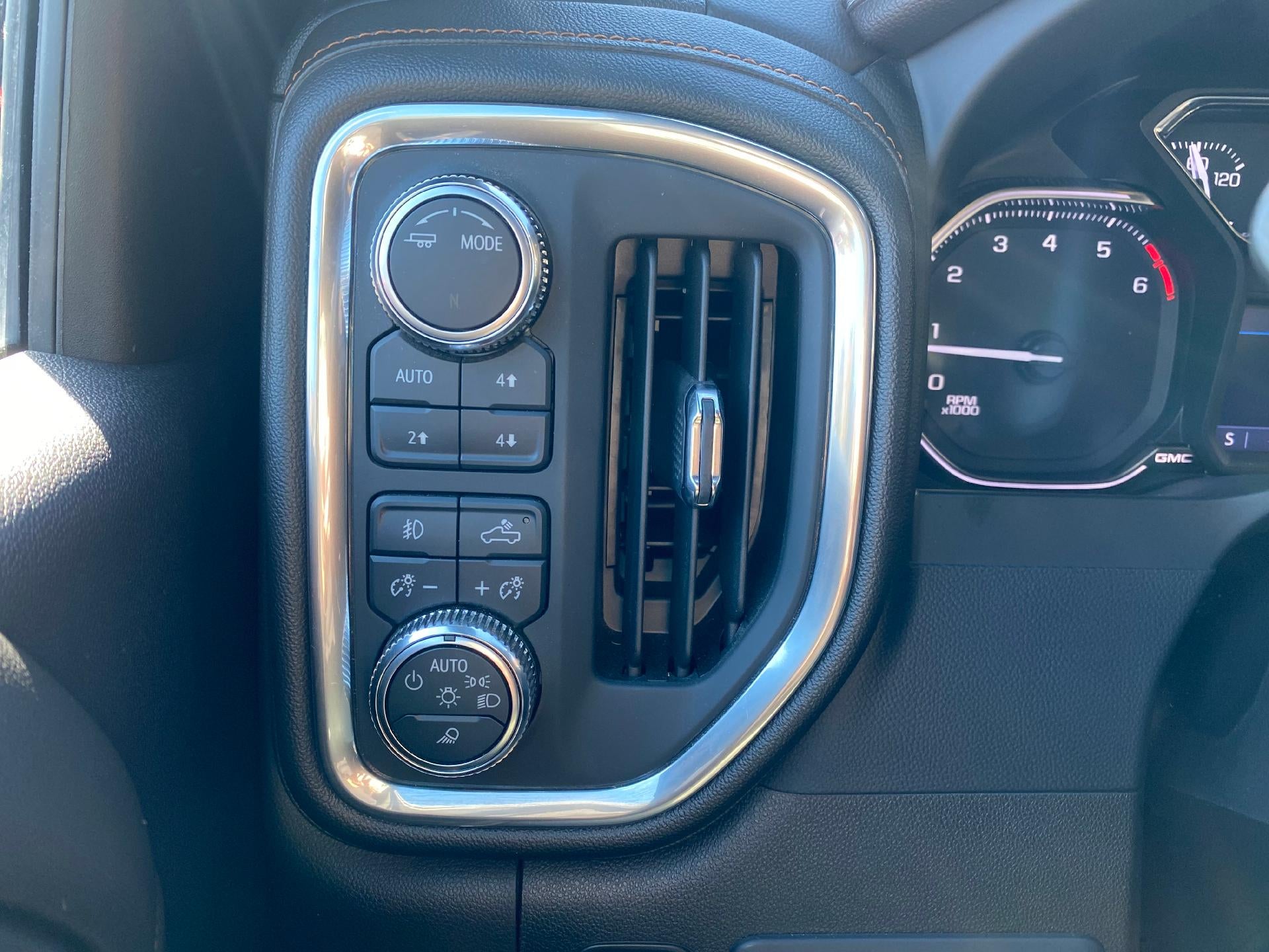 2022 GMC Sierra 3500 HD AT4