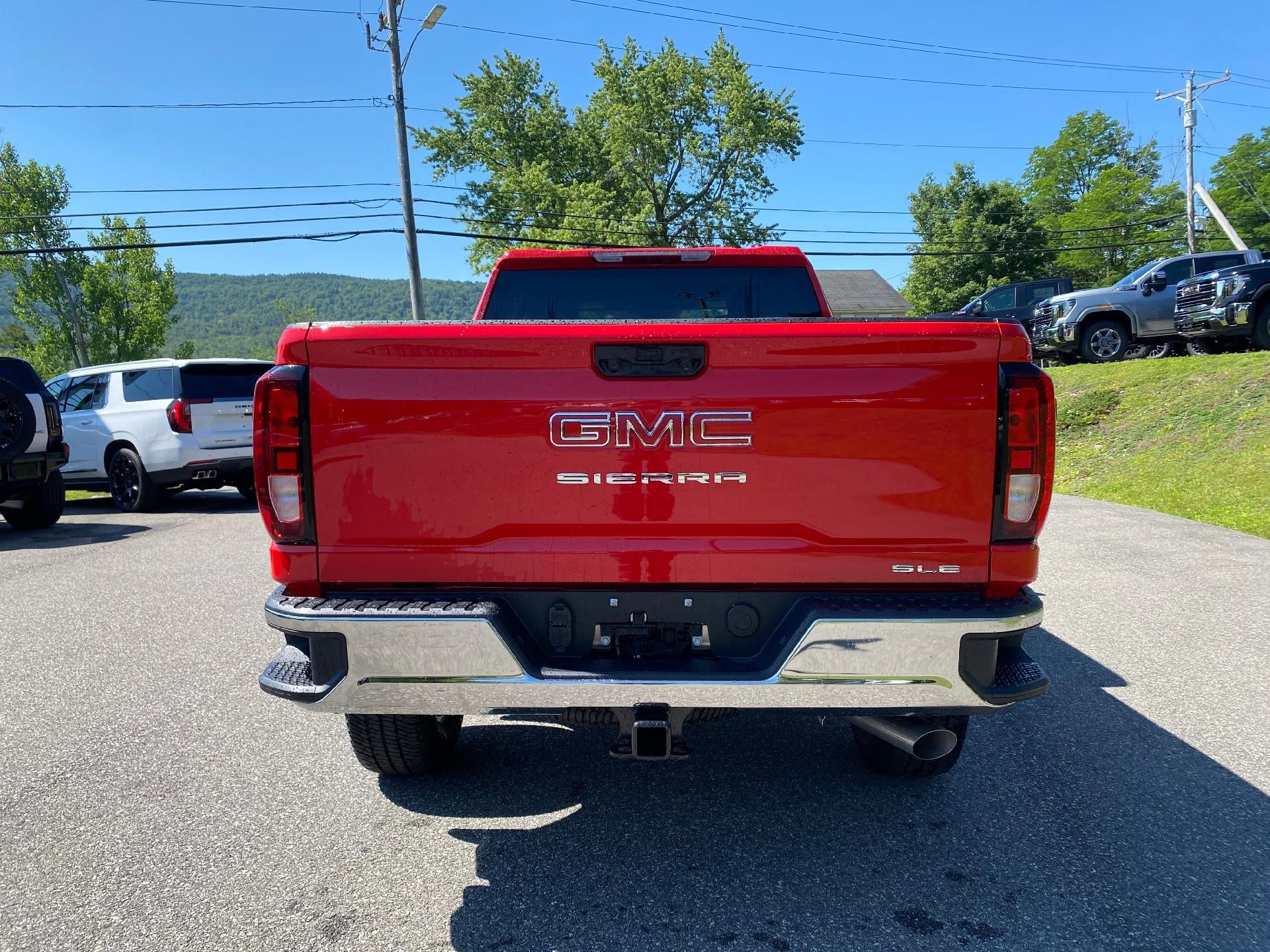 2026 GMC Sierra 2500 HD SLE