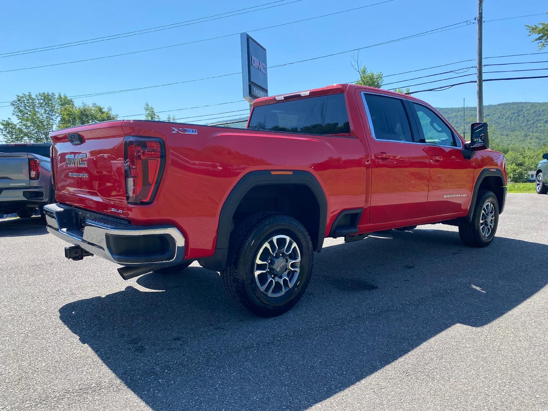 2026 GMC Sierra 2500 HD SLE