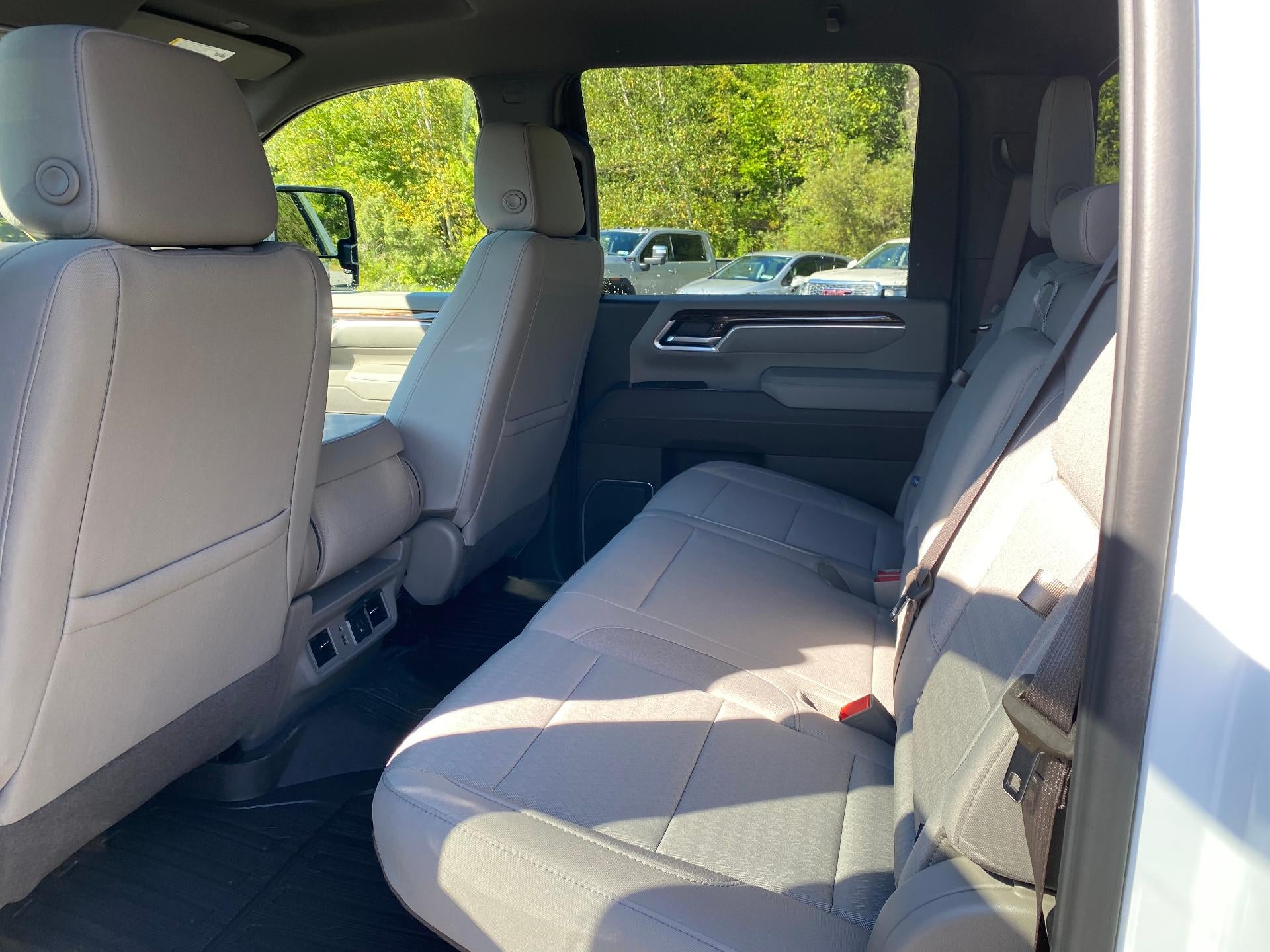 2025 GMC Sierra 2500 HD SLE