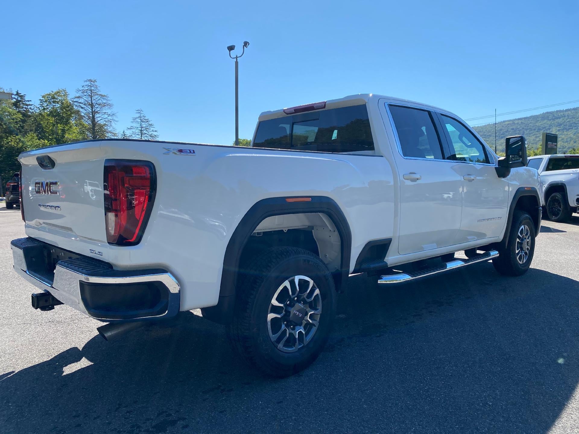 2025 GMC Sierra 2500 HD SLE