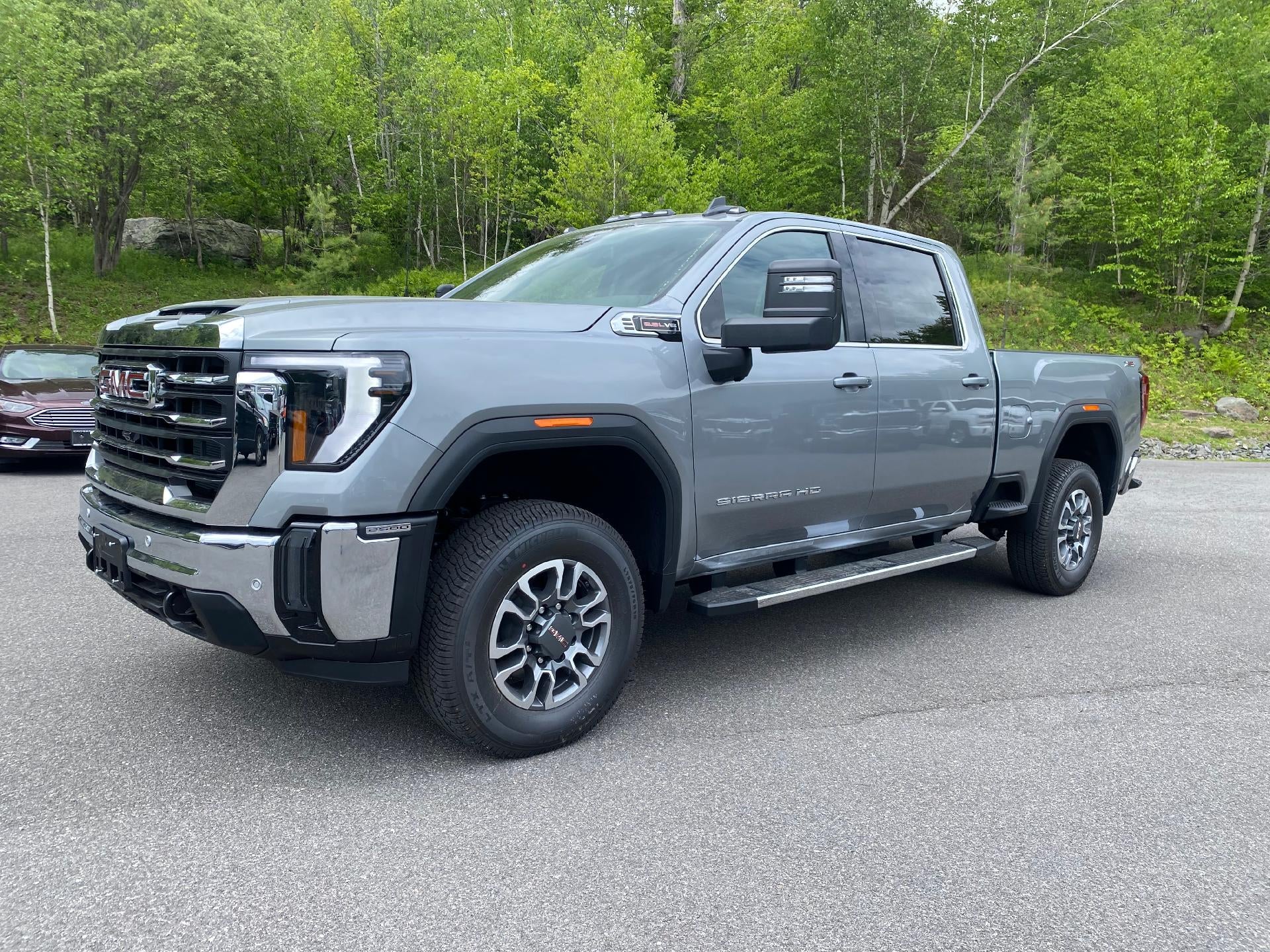 2026 GMC Sierra 4WD Crew Cab Standard Box SLE's photo