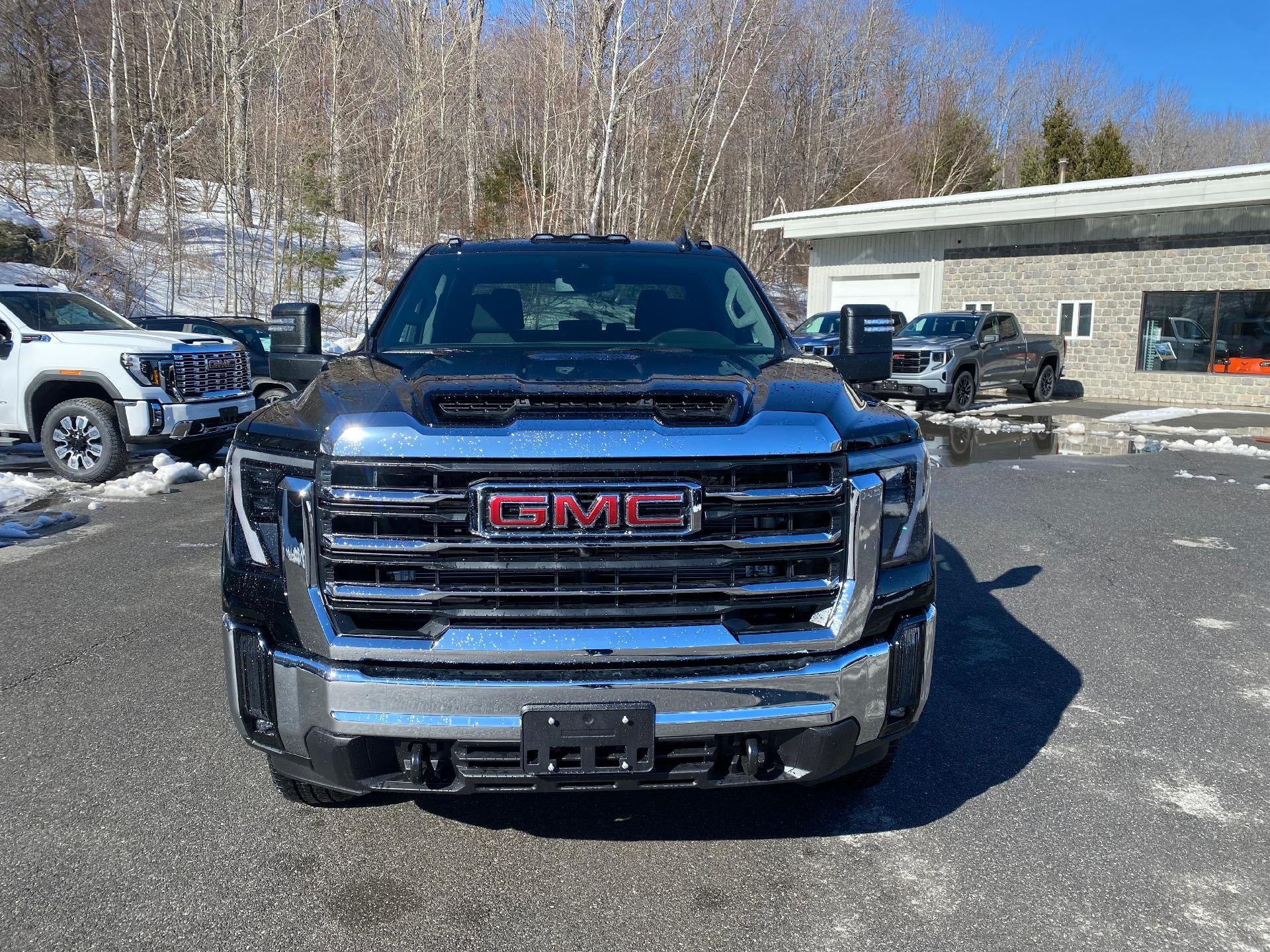 2026 GMC Sierra 2500 HD SLE