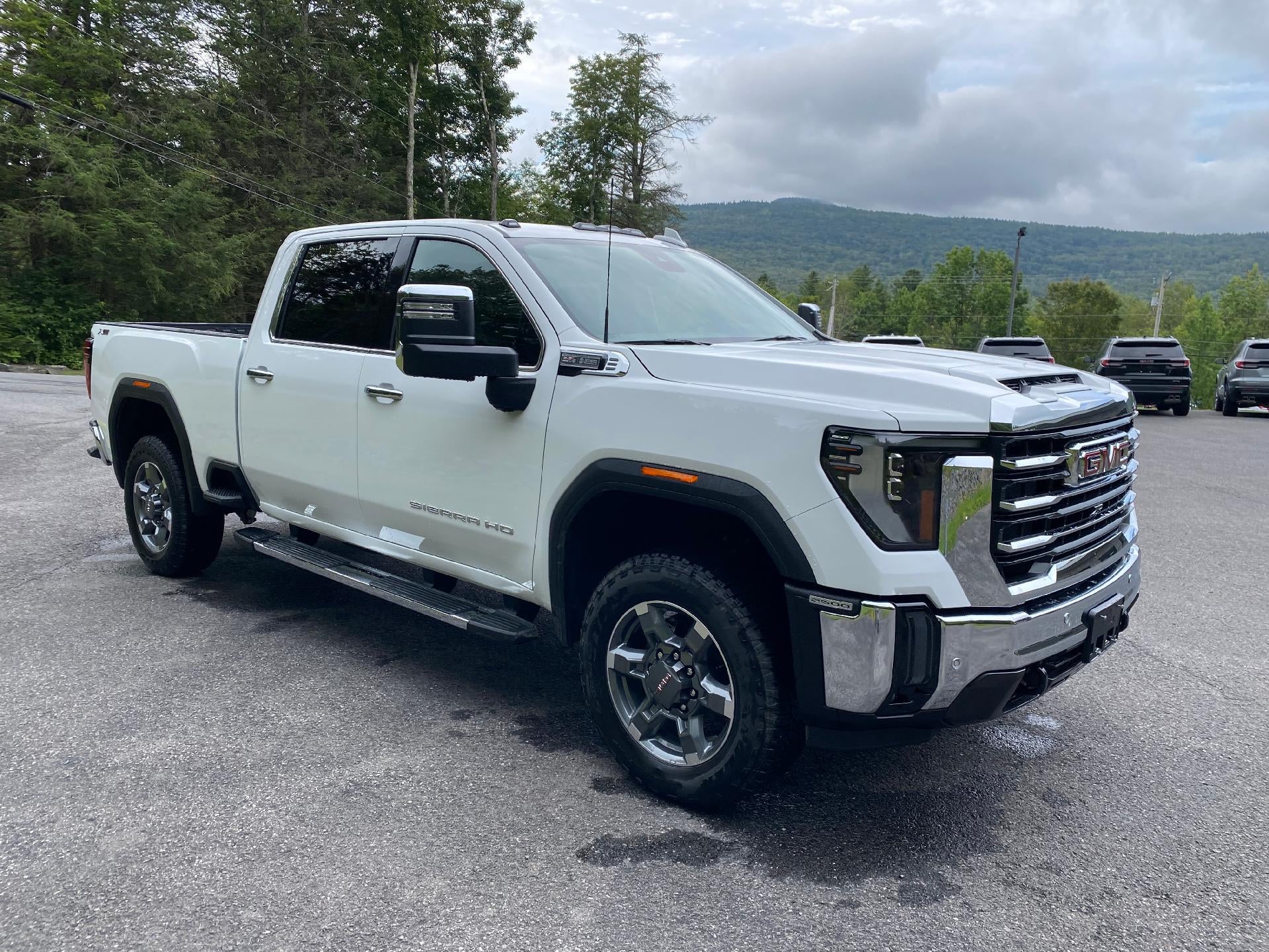 2025 GMC Sierra 2500 HD SLT