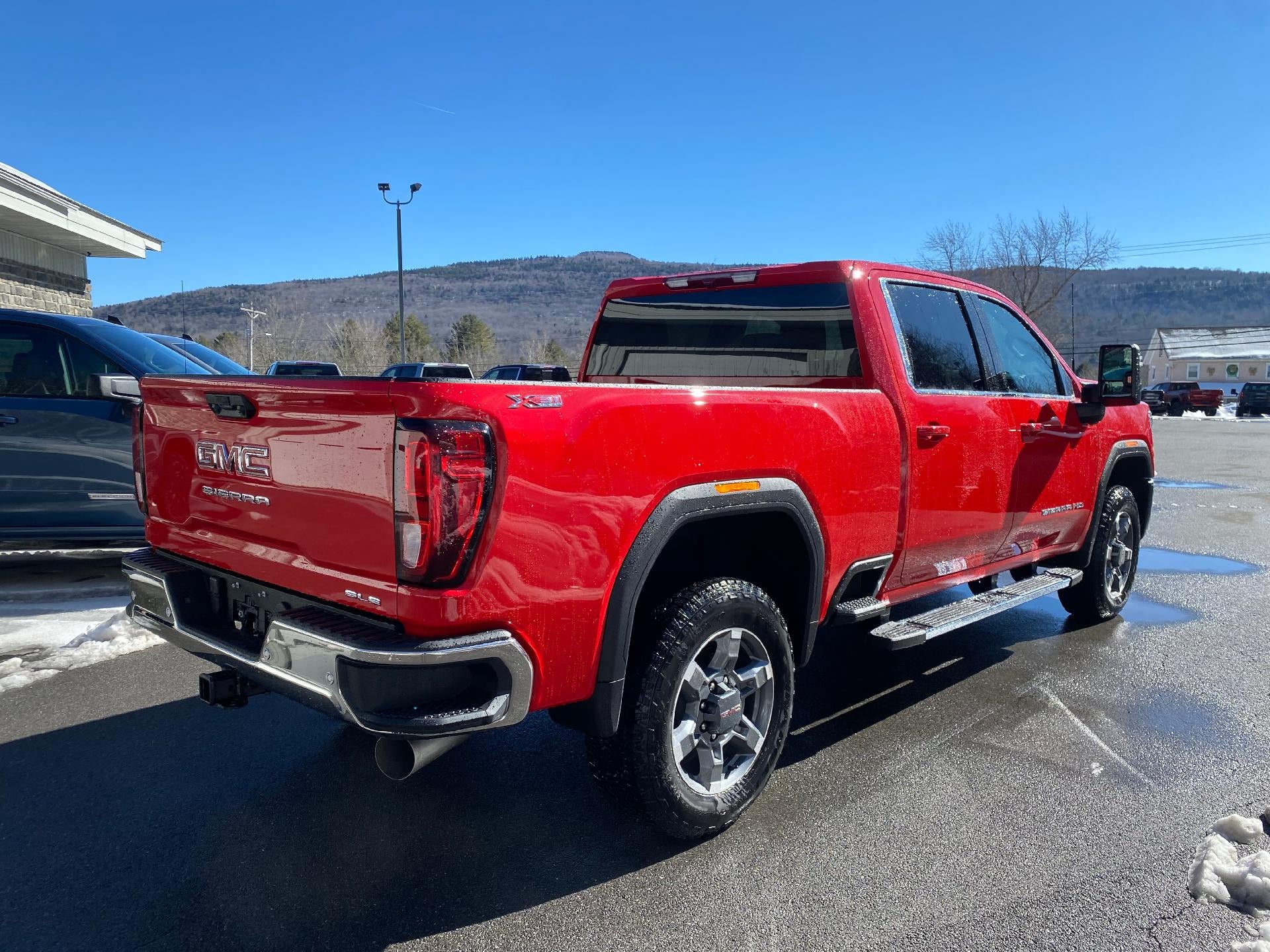 2026 GMC Sierra 3500 HD SLE