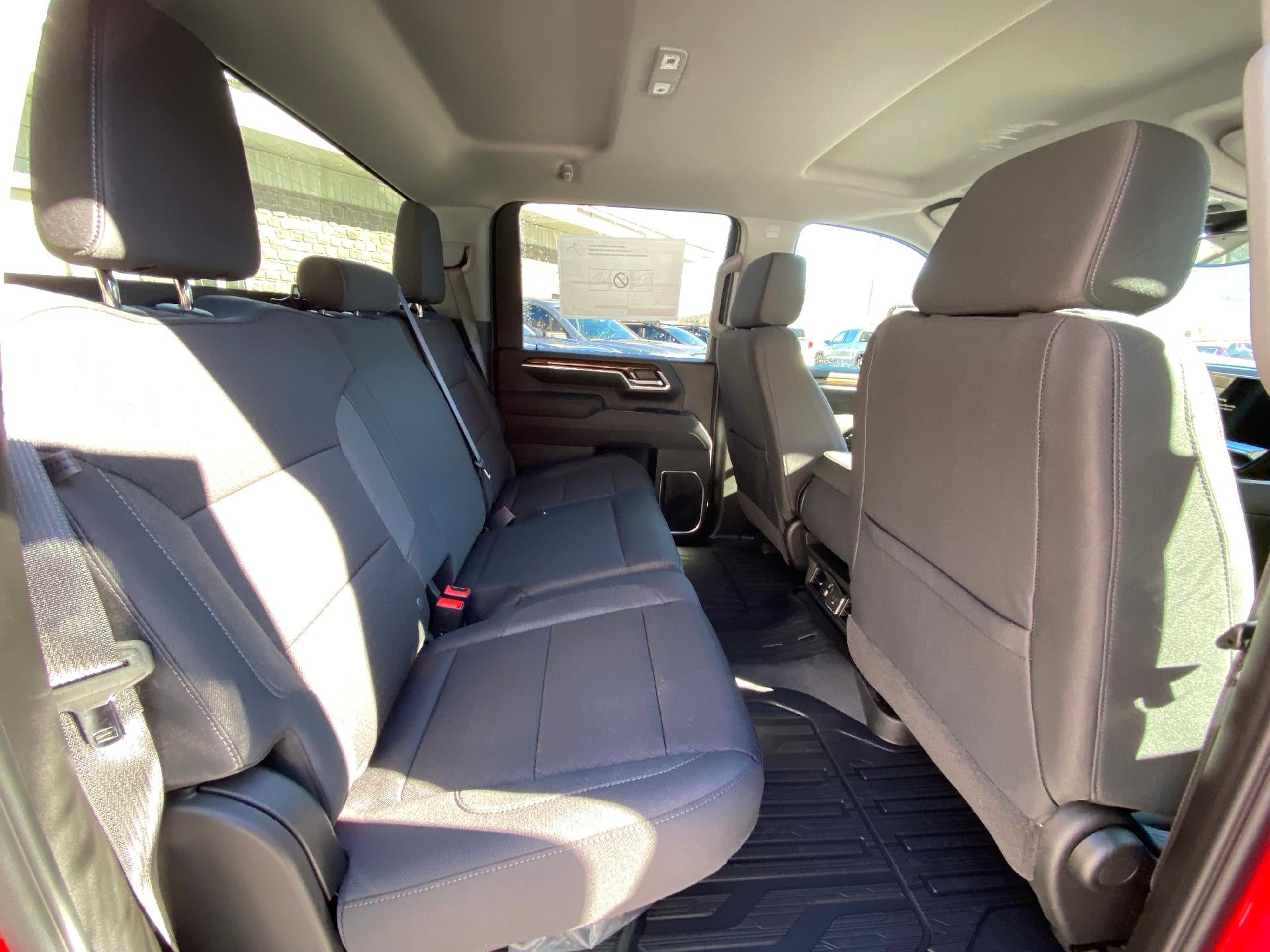 2026 GMC Sierra 3500 HD SLE