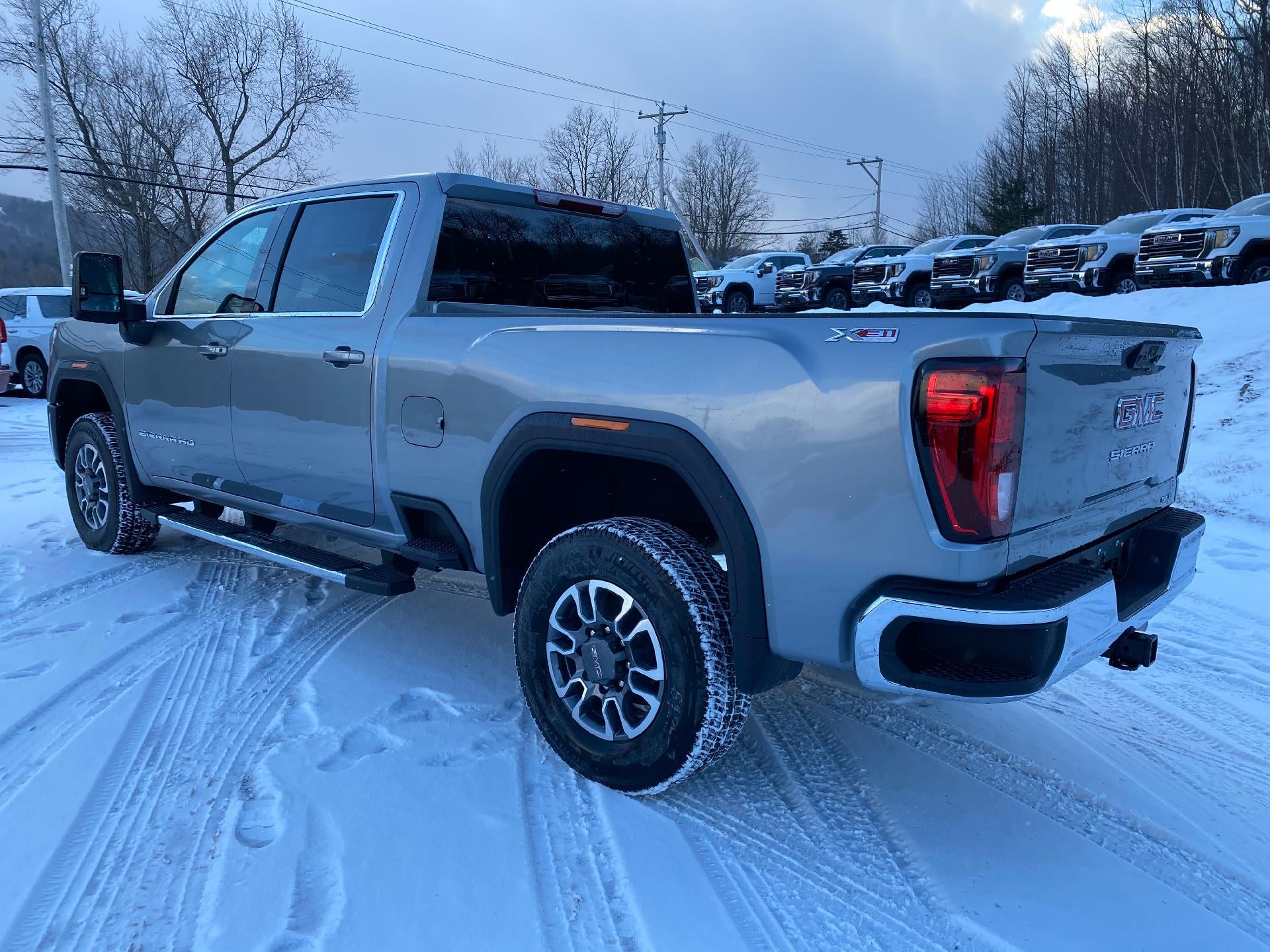 2026 GMC Sierra 3500 HD SLE