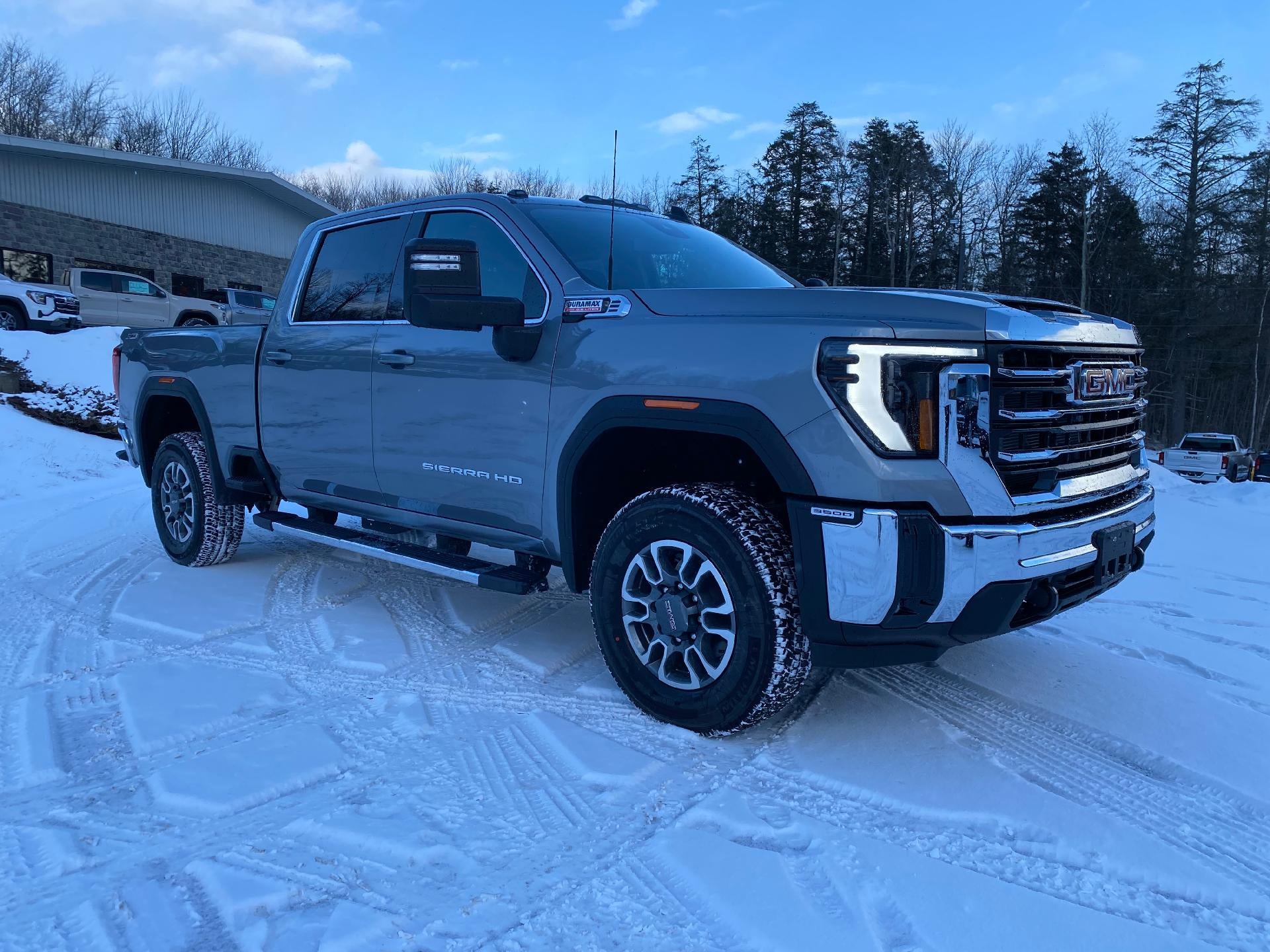 2026 GMC Sierra 3500 HD SLE