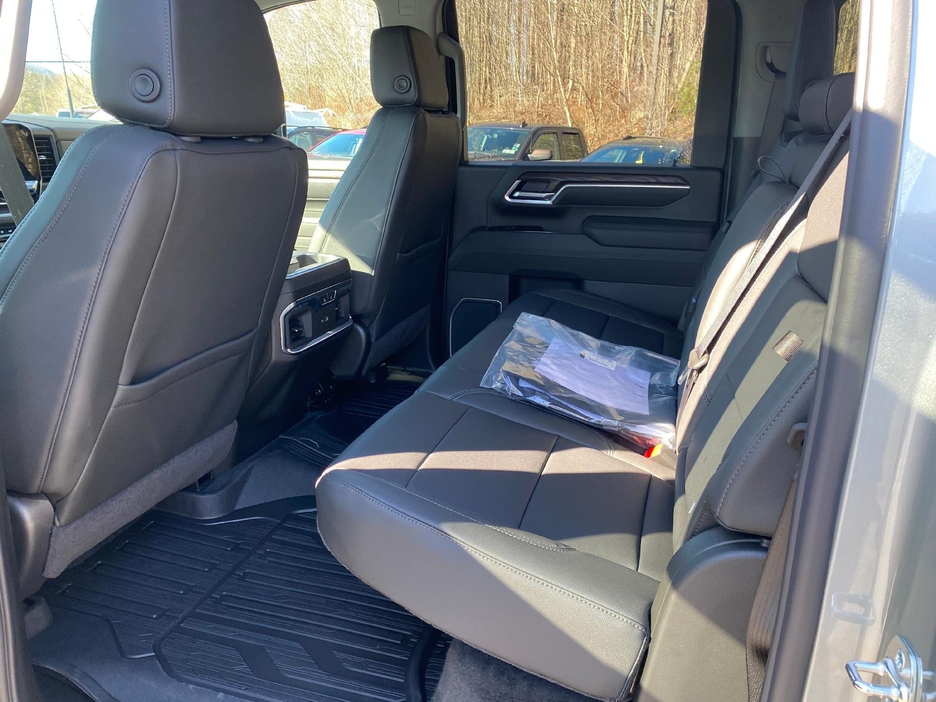 2026 GMC Sierra 3500 HD SLT