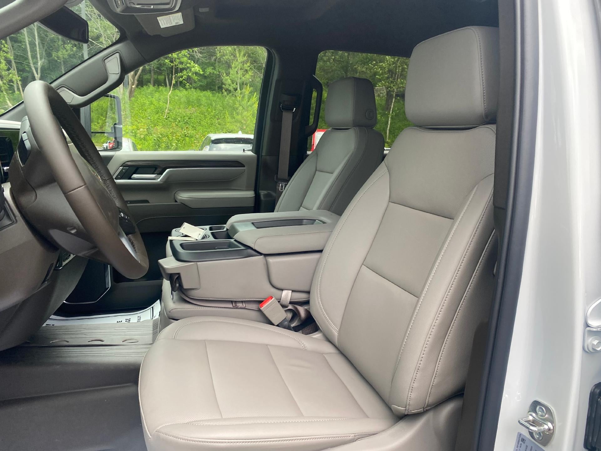 2026 GMC Sierra 3500 HD SLT