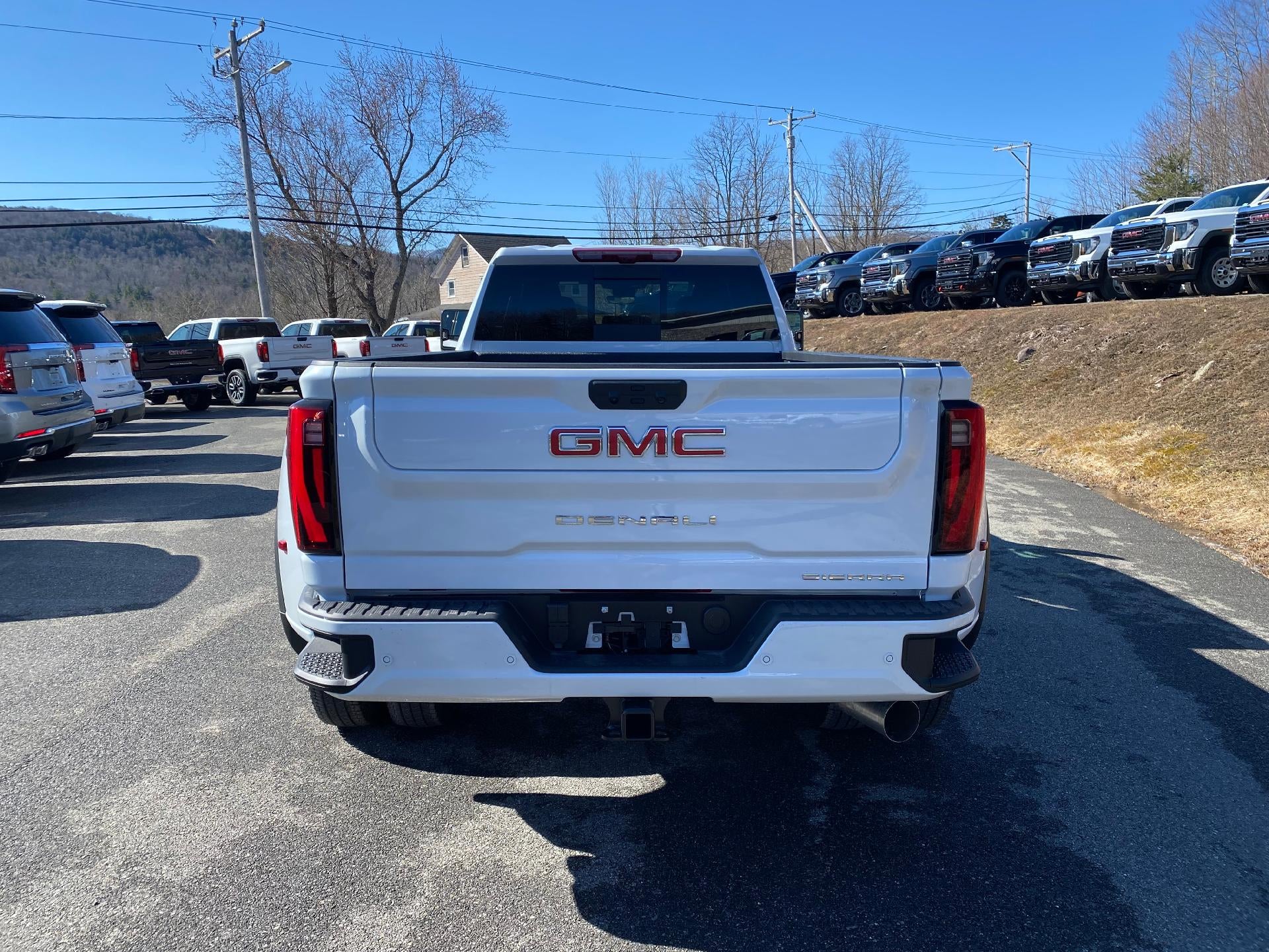 2026 GMC Sierra 3500 HD Denali DRW
