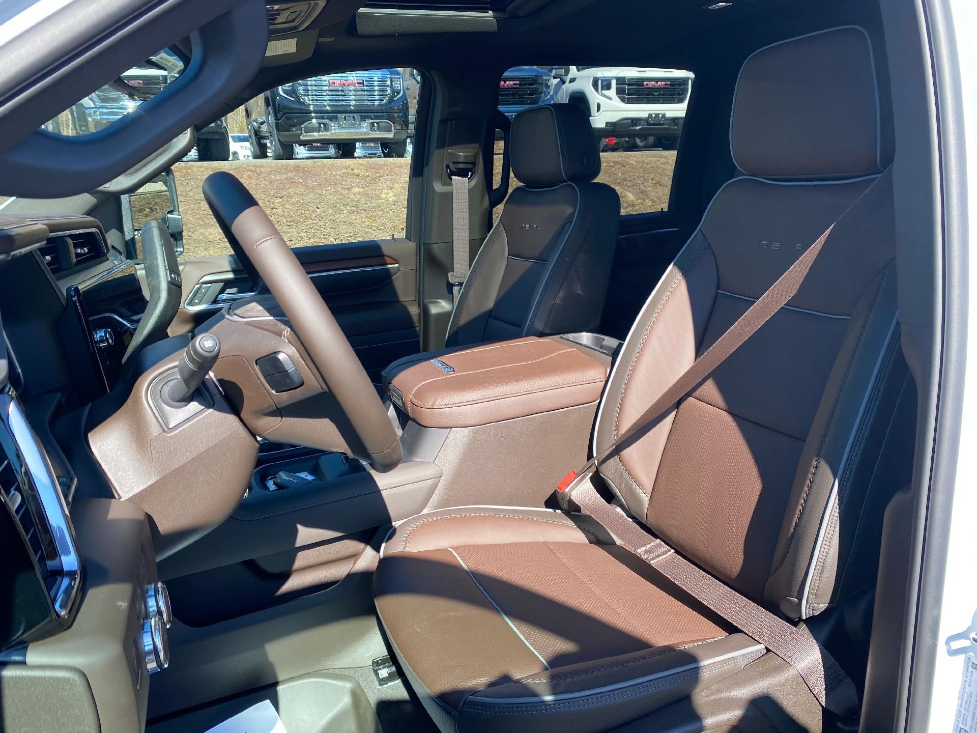 2026 GMC Sierra 3500 HD Denali DRW