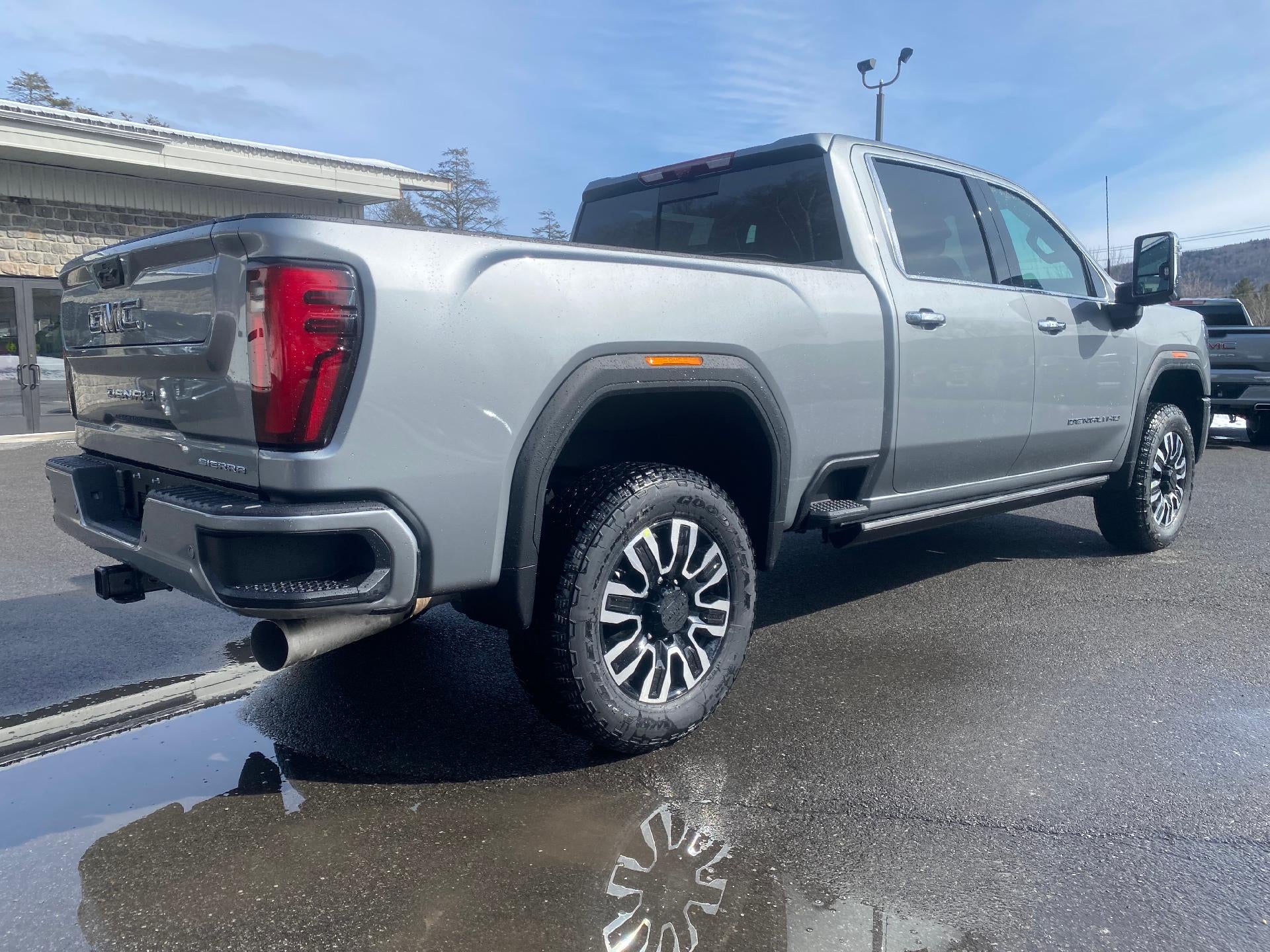 2026 GMC Sierra 3500 HD Denali Ultimate